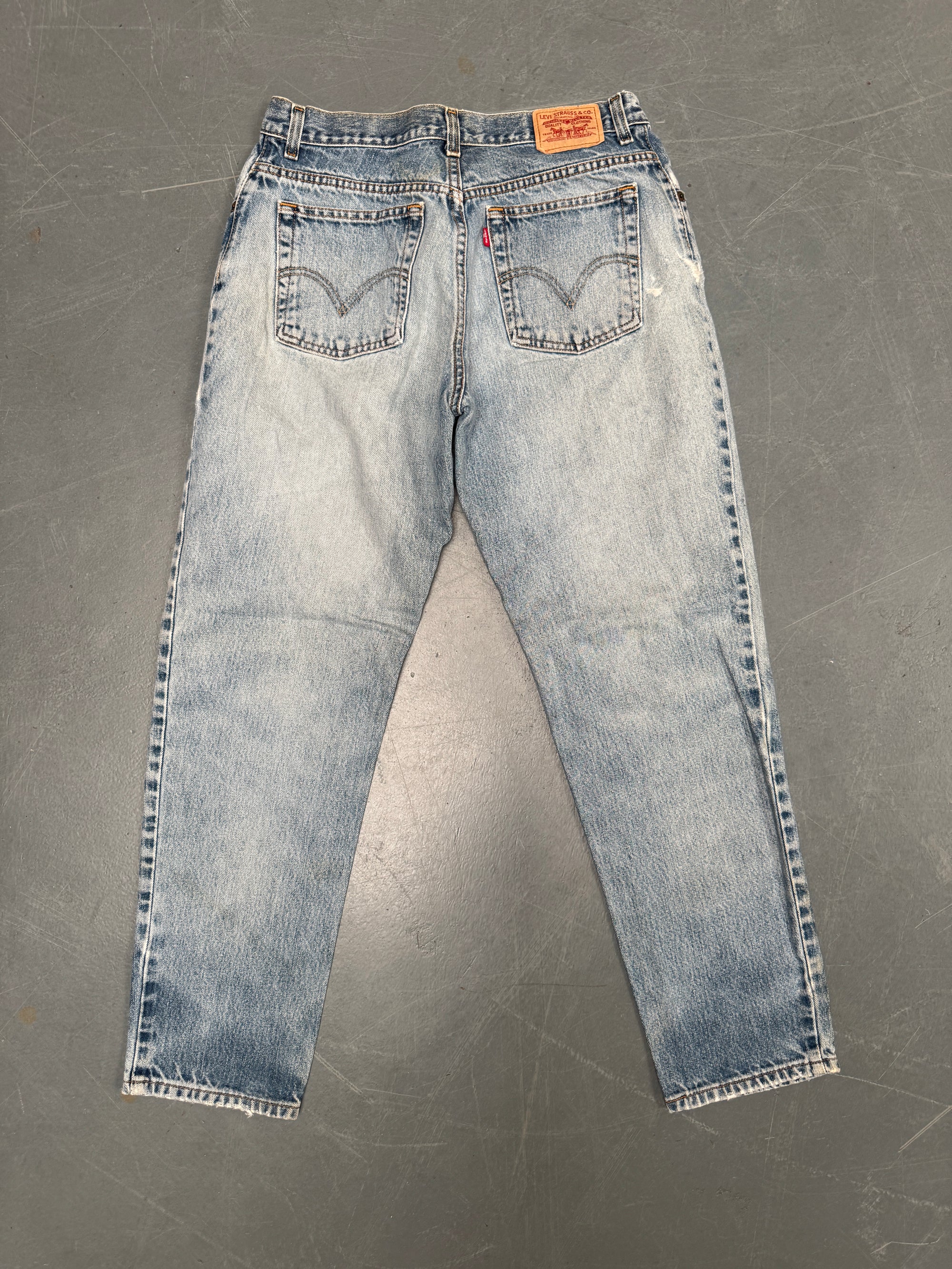 Vintage Ladies Levis High Waisted Denim 90s Made Jean - W 30 L 31 - HW93