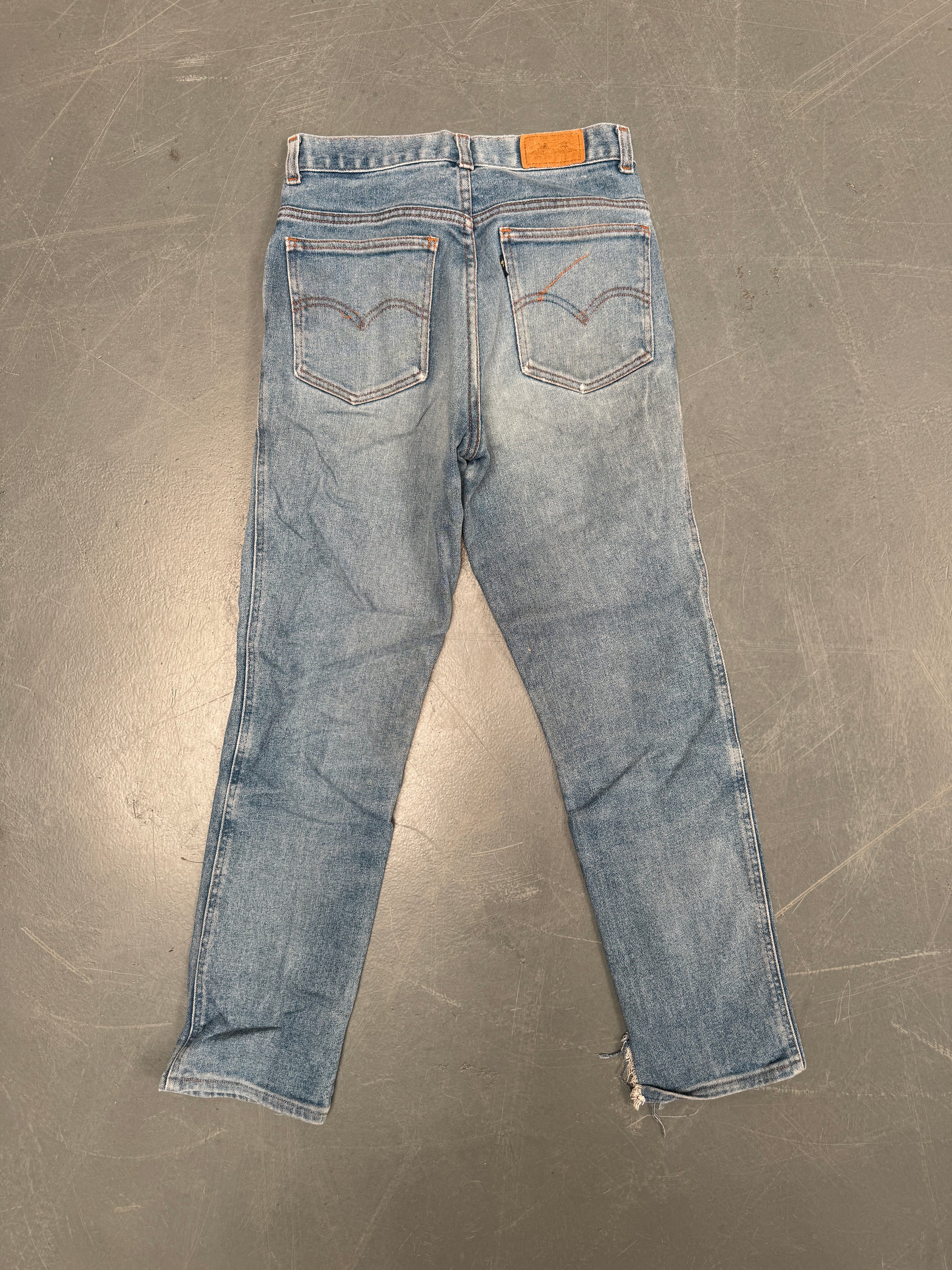 Vintage Ladies Levis High Waisted Denim 90s Made Jean - W 26 L 27 - HW104
