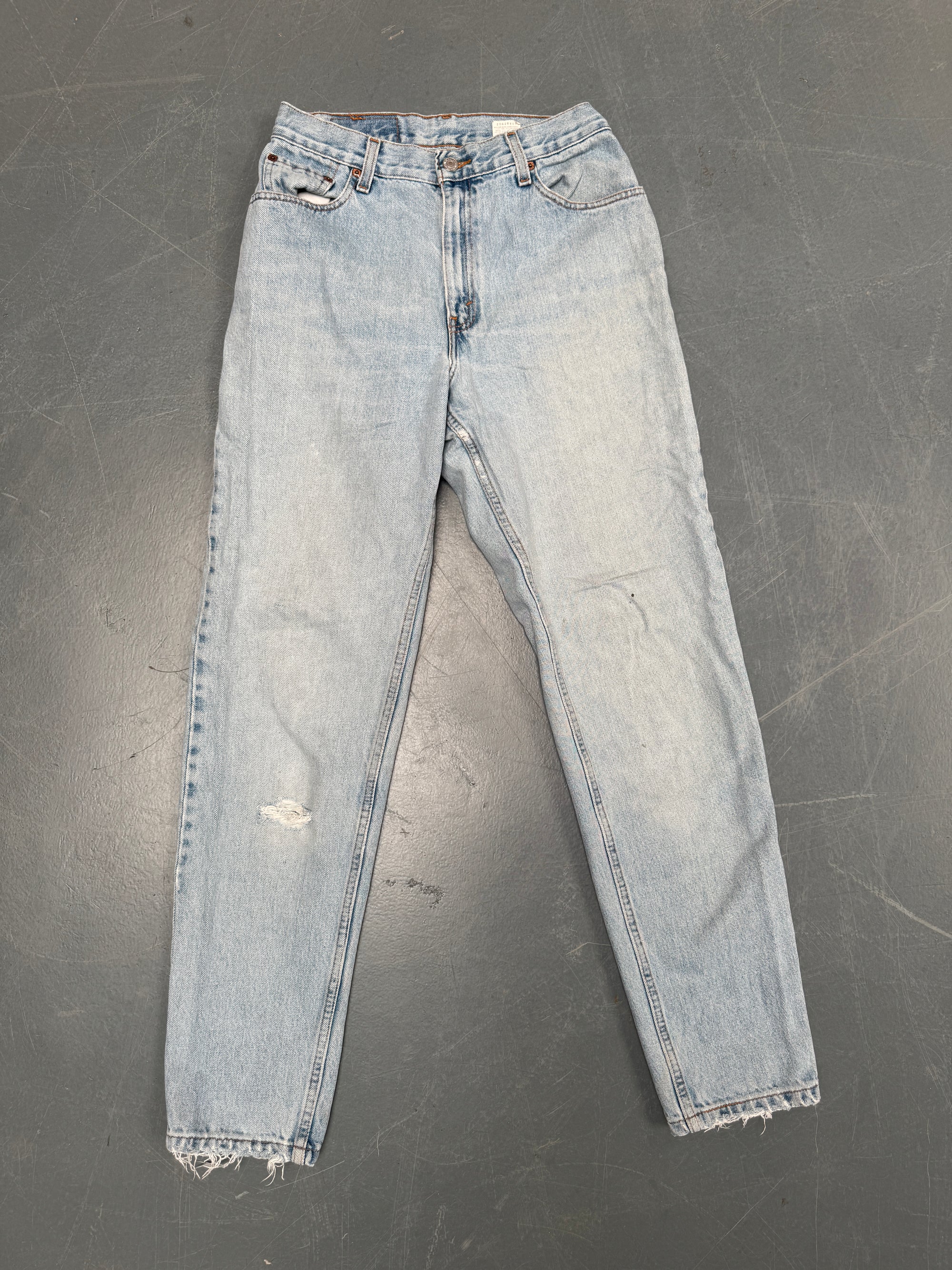 Vintage Ladies Levis High Waisted Denim 90s Made Jean - W 28 L 31 - HW105