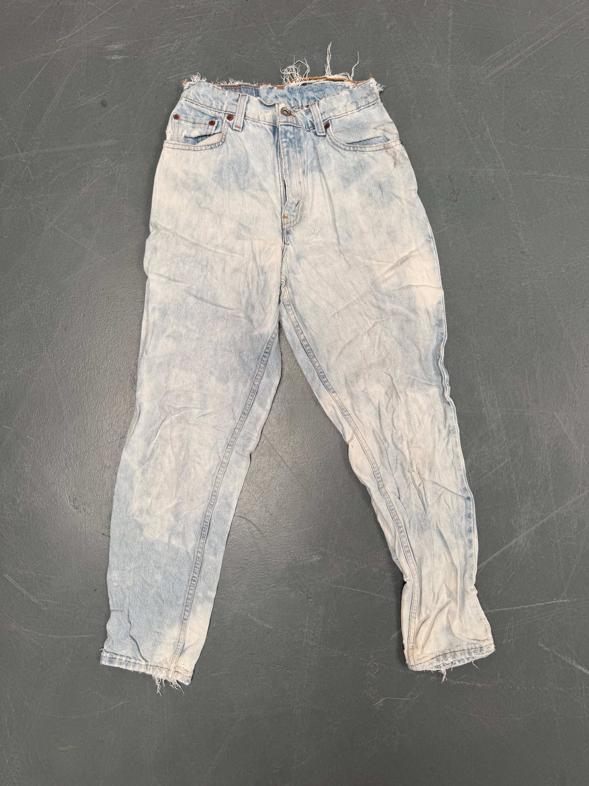 Vintage Ladies Levis High Waisted Denim 90s Made Jean - W 24 L 27 - HW106