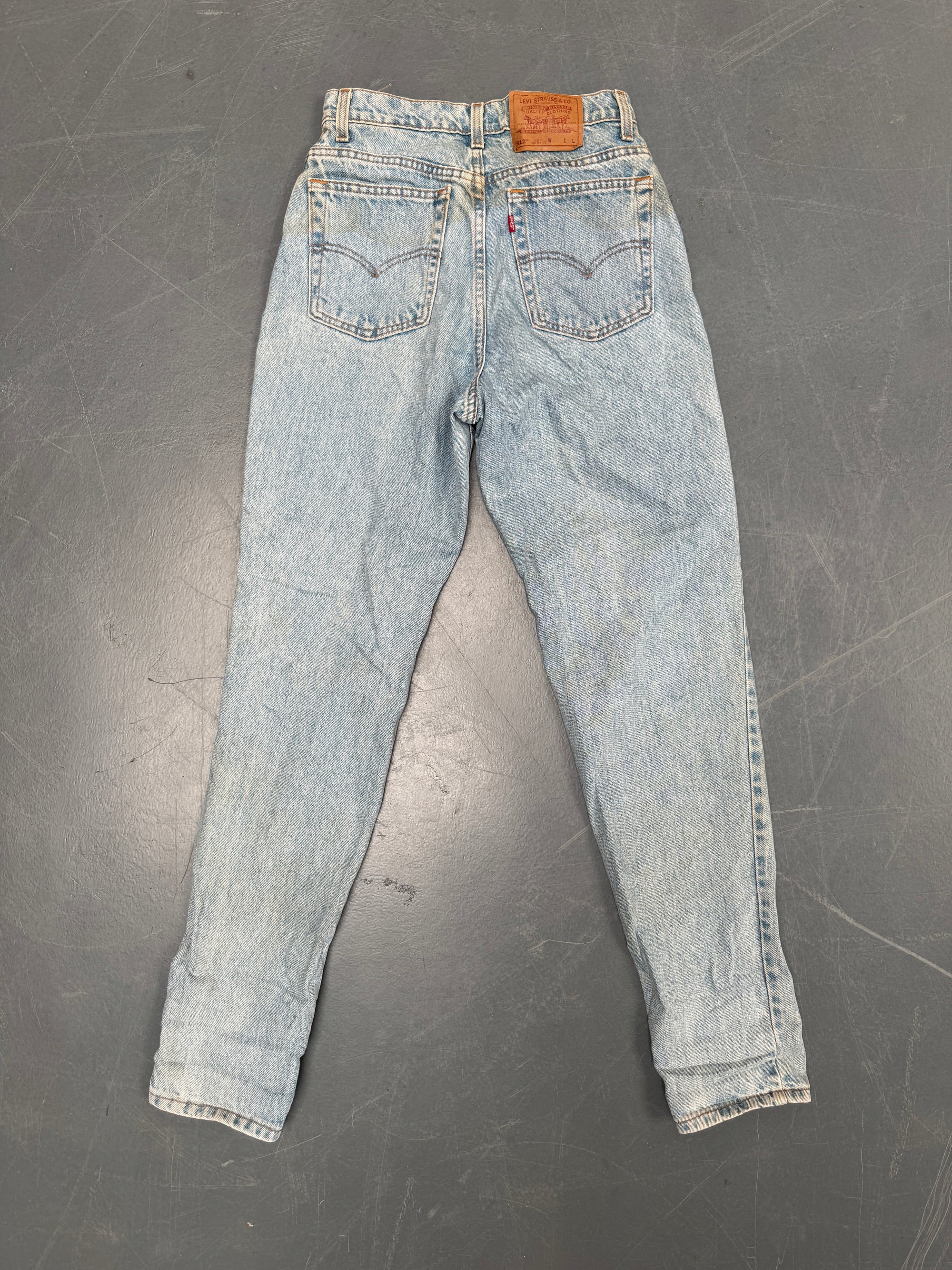 Vintage Ladies Levis High Waisted Denim 90s Made Jean - W 28 L 33 - HW110