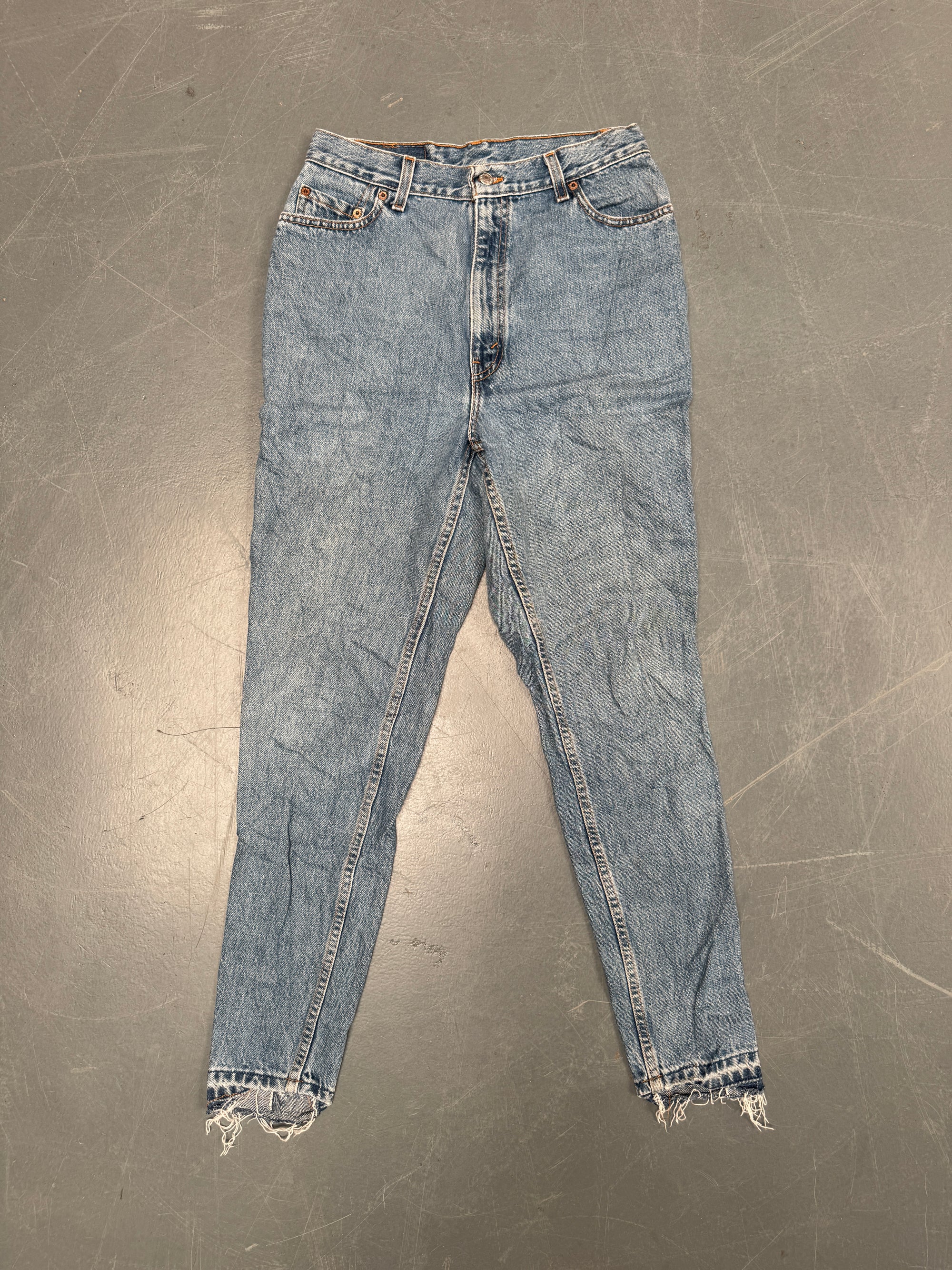Vintage Ladies Levis High Waisted Denim 90s Made Jean - W 28 L 27 - HW111