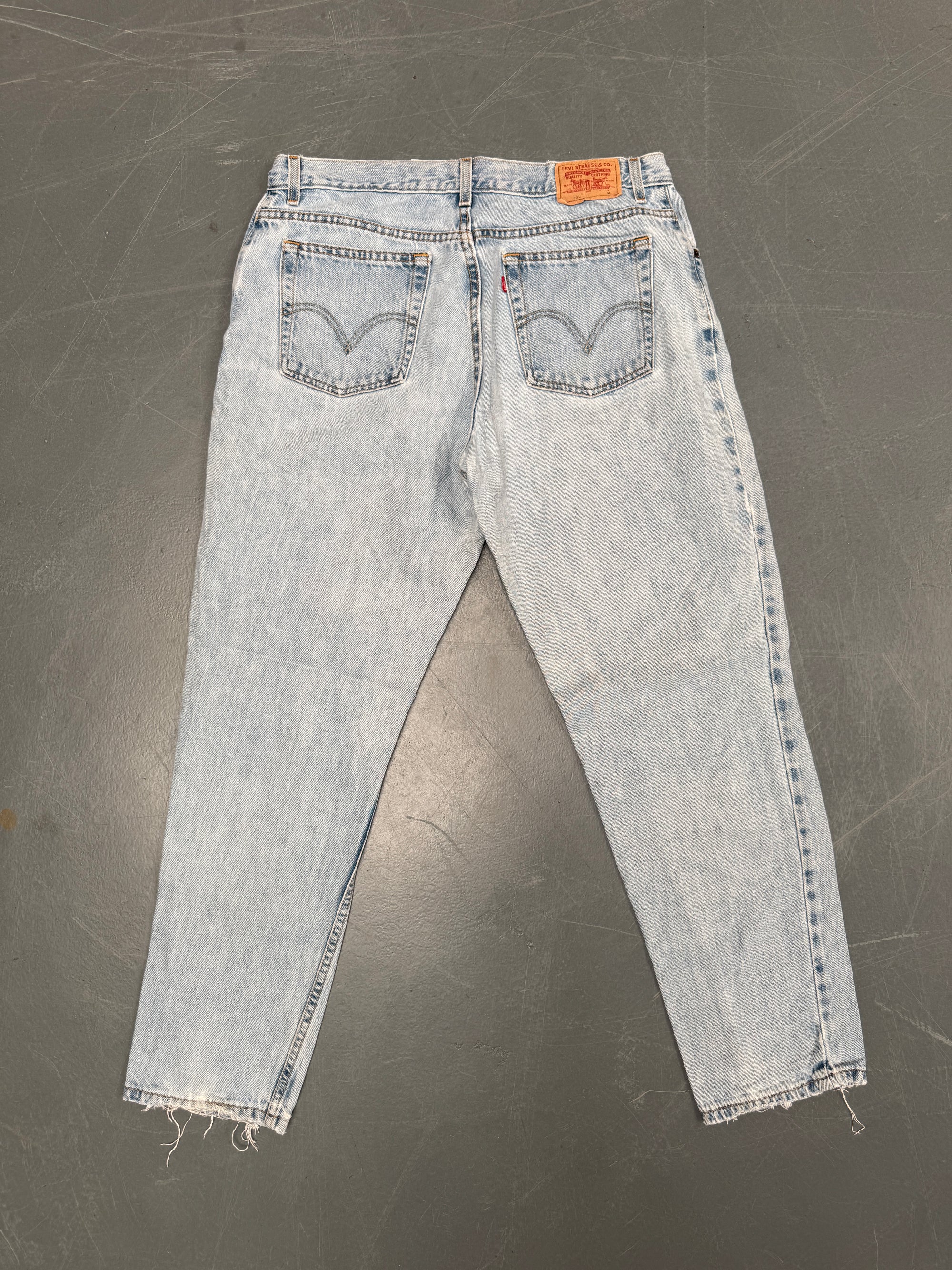 Vintage Ladies Levis High Waisted Denim 90s Made Jean - W 34 L 30 - HW119