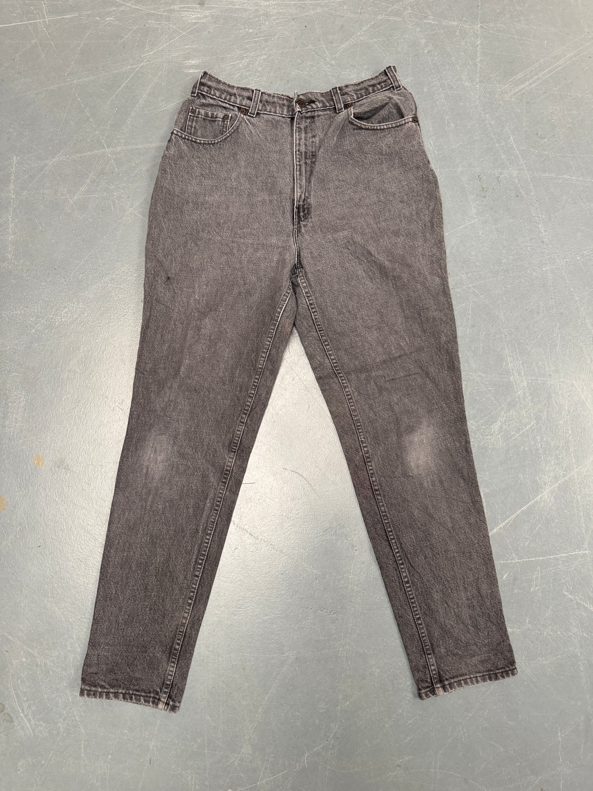 Vintage Ladies Levis High Waisted Denim 90s Made Jean - W 30 L 32 - HW134
