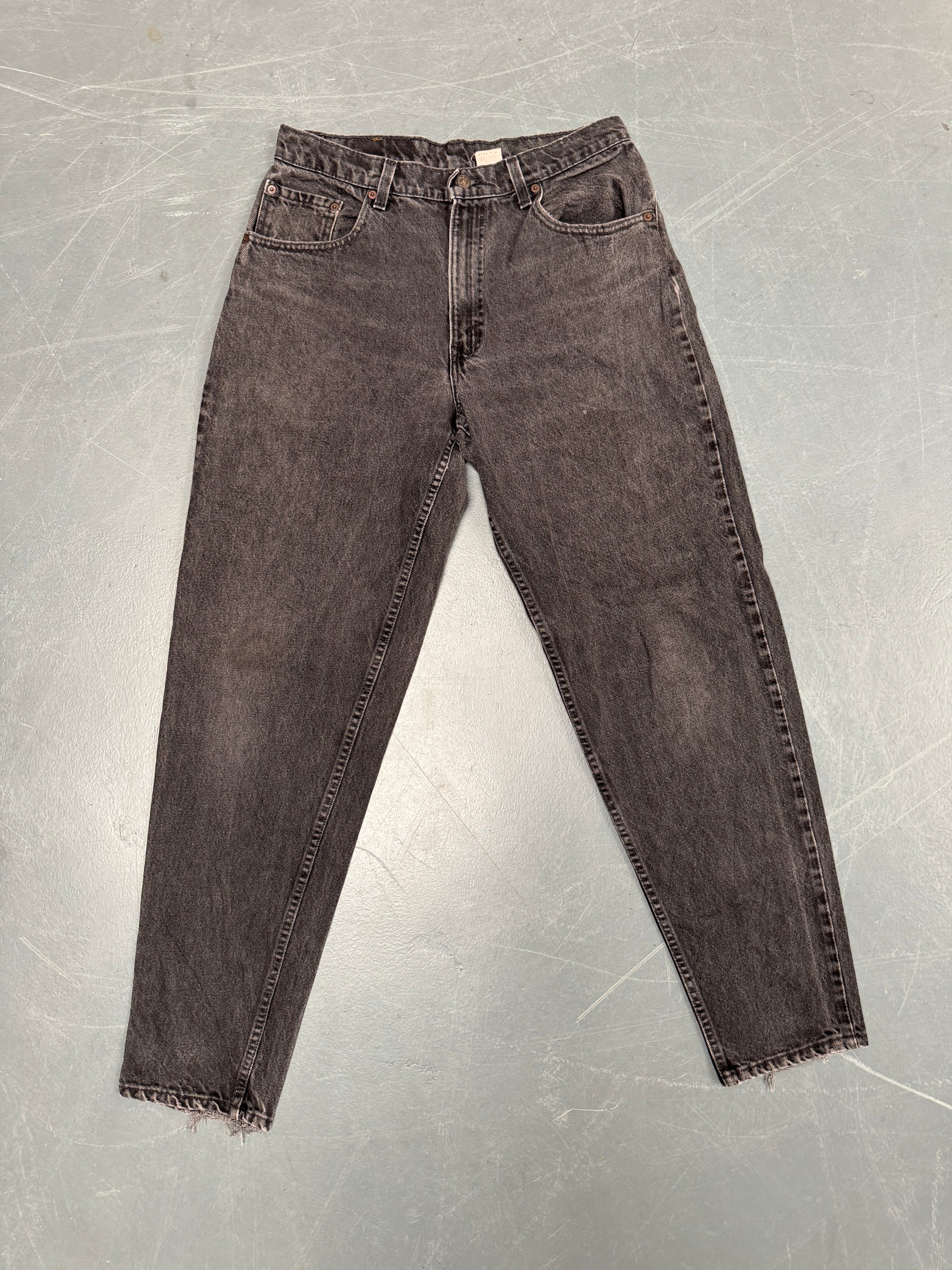 Vintage Ladies Levis High Waisted Denim 90s Made Jean - W 32 L 33 - HW143
