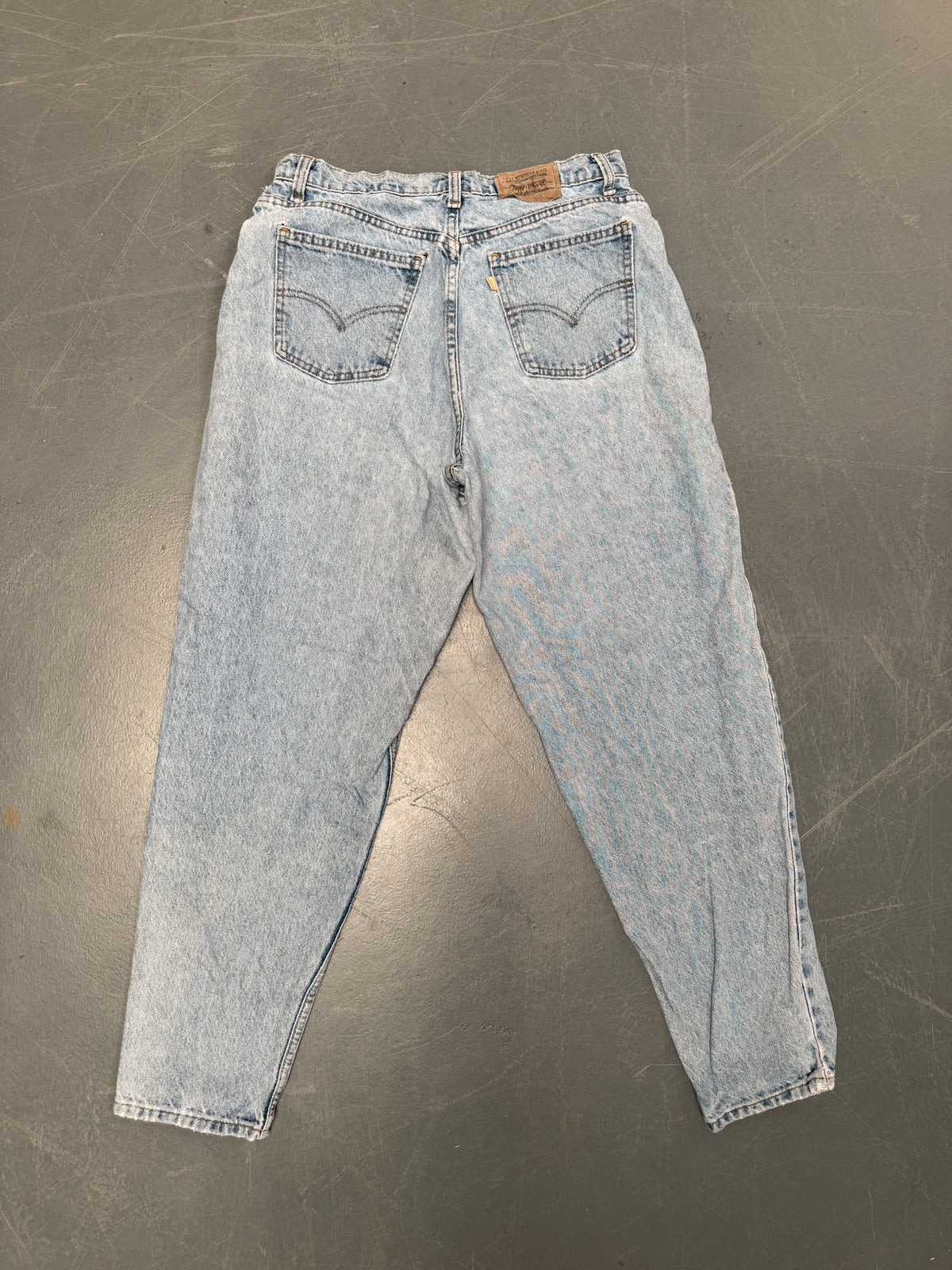 Vintage Ladies Levis High Waisted Denim 90s Made Jean - W 30 L 31 - HW164