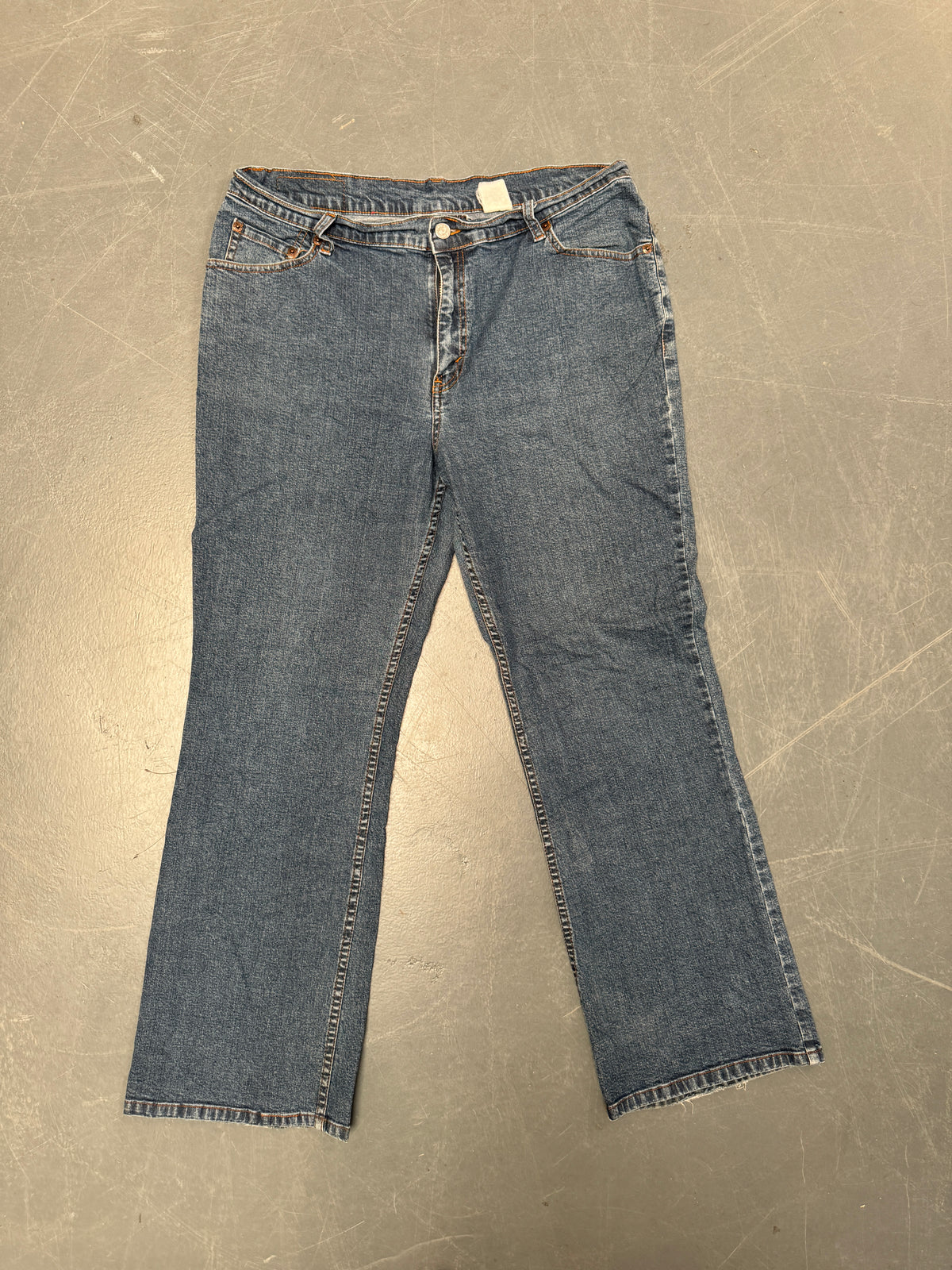 Vintage Ladies Levis High Waisted Denim 90s Made Jean - W 34 L 29 - HW167