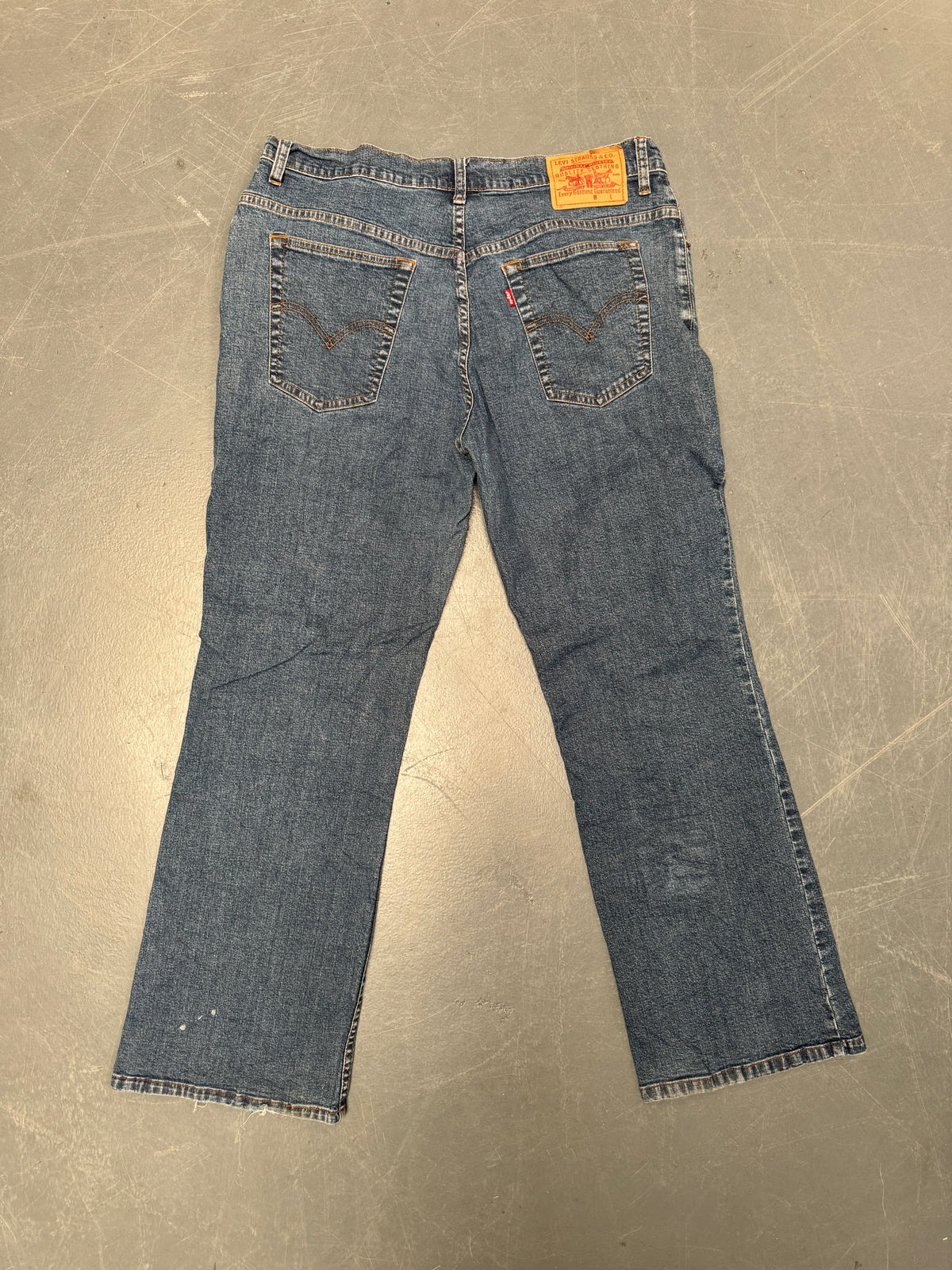 Vintage Ladies Levis High Waisted Denim 90s Made Jean - W 34 L 29 - HW167