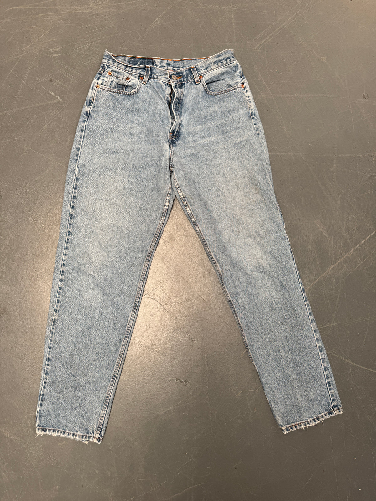 Vintage Ladies Levis High Waisted Denim 90s Made Jean - W 30 L 33 - HW169
