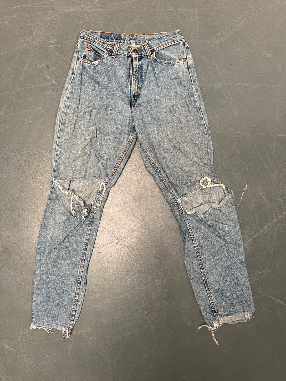 Vintage Ladies Levis High Waisted Denim 90s Made Jean - W 30 L 31 - HW180