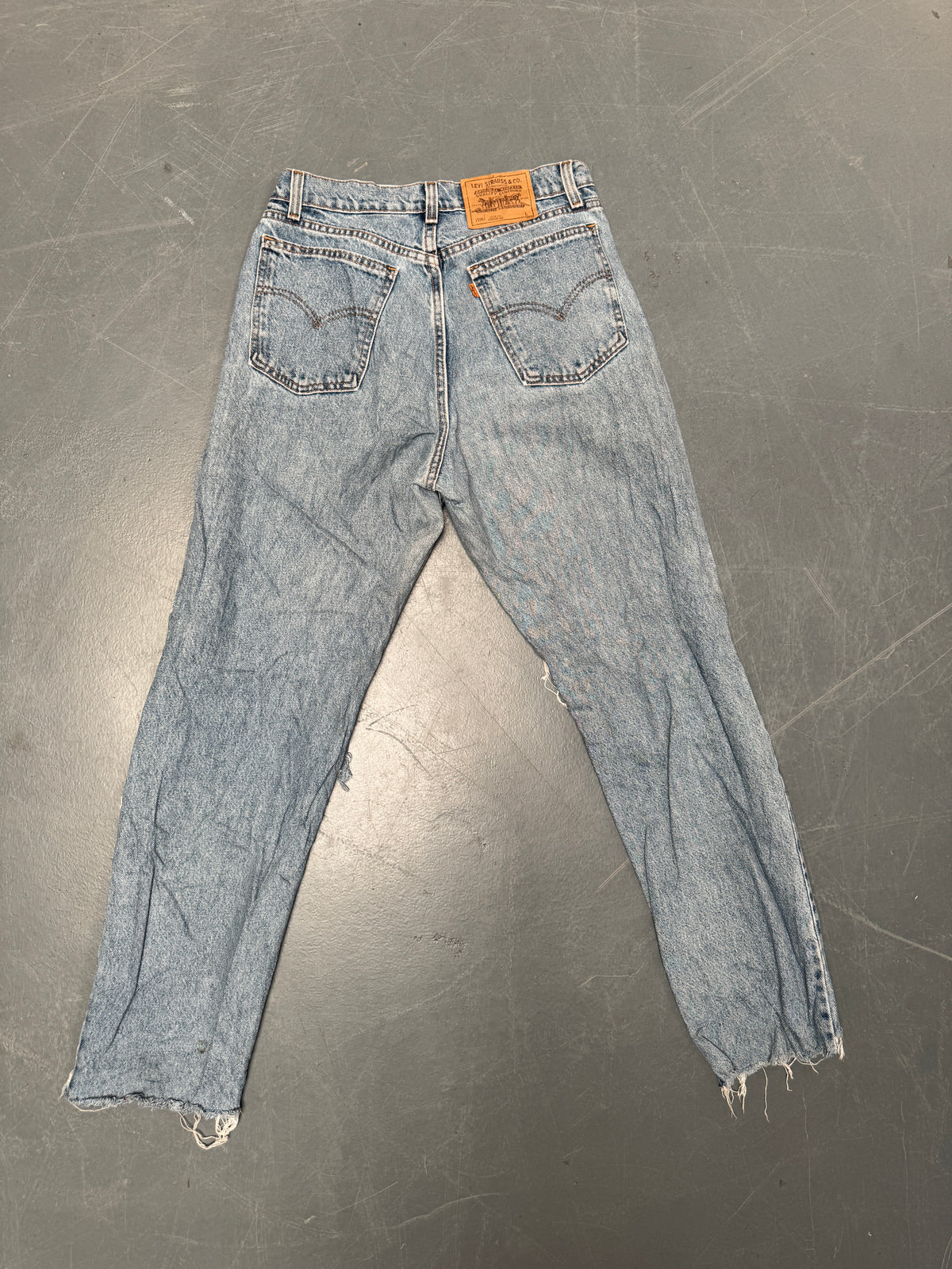 Vintage Ladies Levis High Waisted Denim 90s Made Jean - W 30 L 31 - HW180