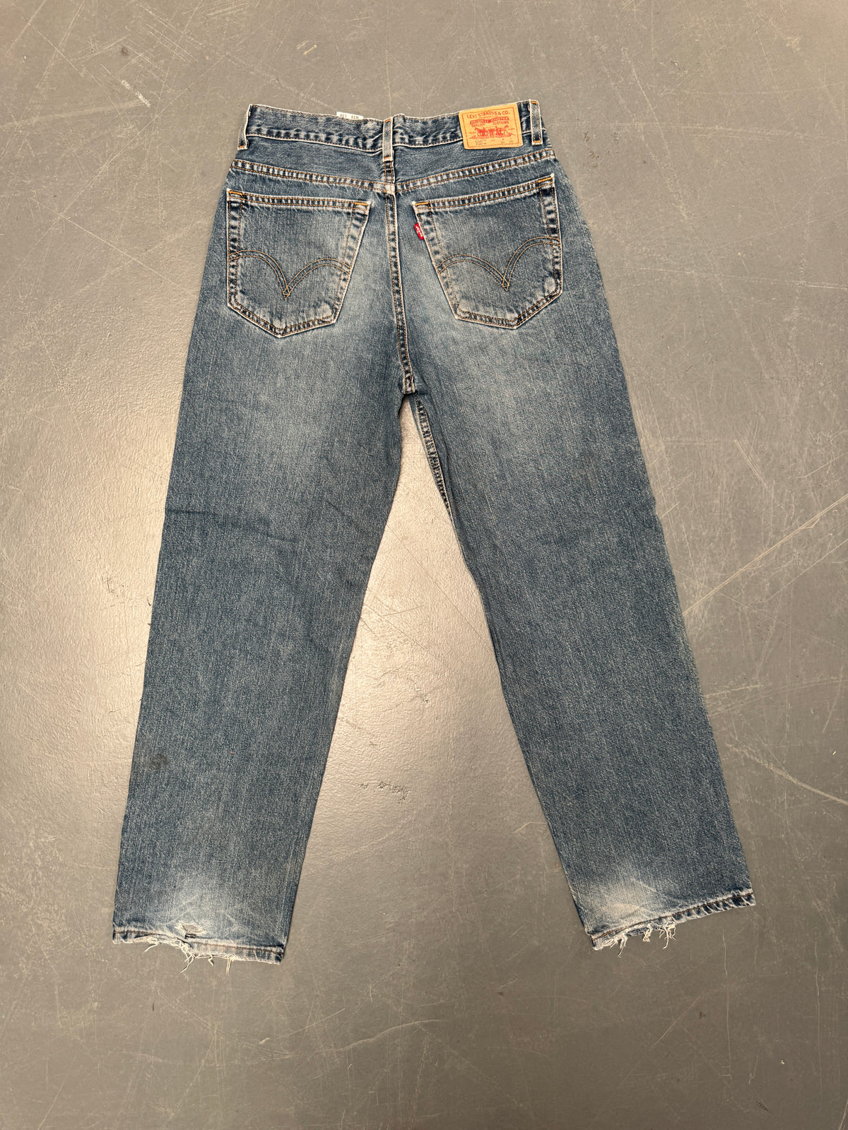 Vintage Ladies Levis High Waisted Denim 90s Made Jean - W 28 L 29 - HW181