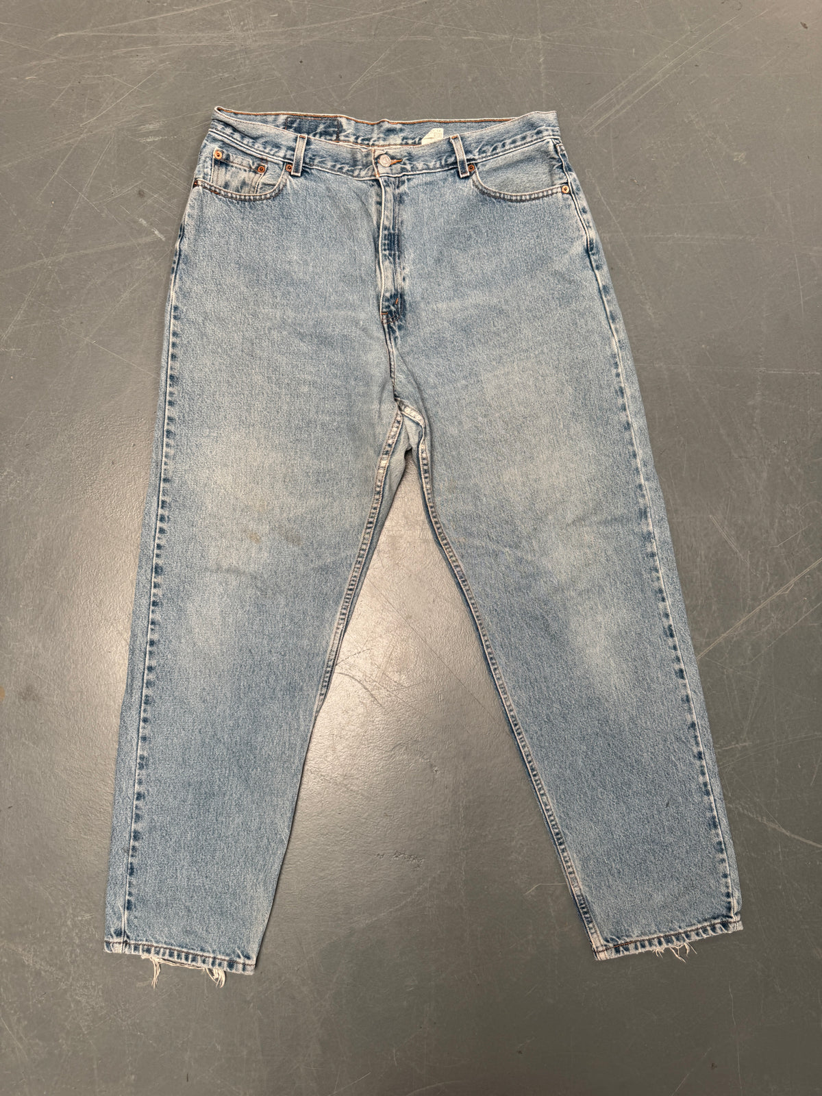 Vintage Ladies Levis High Waisted Denim 90s Made Jean - W 36 L 32 - HW182