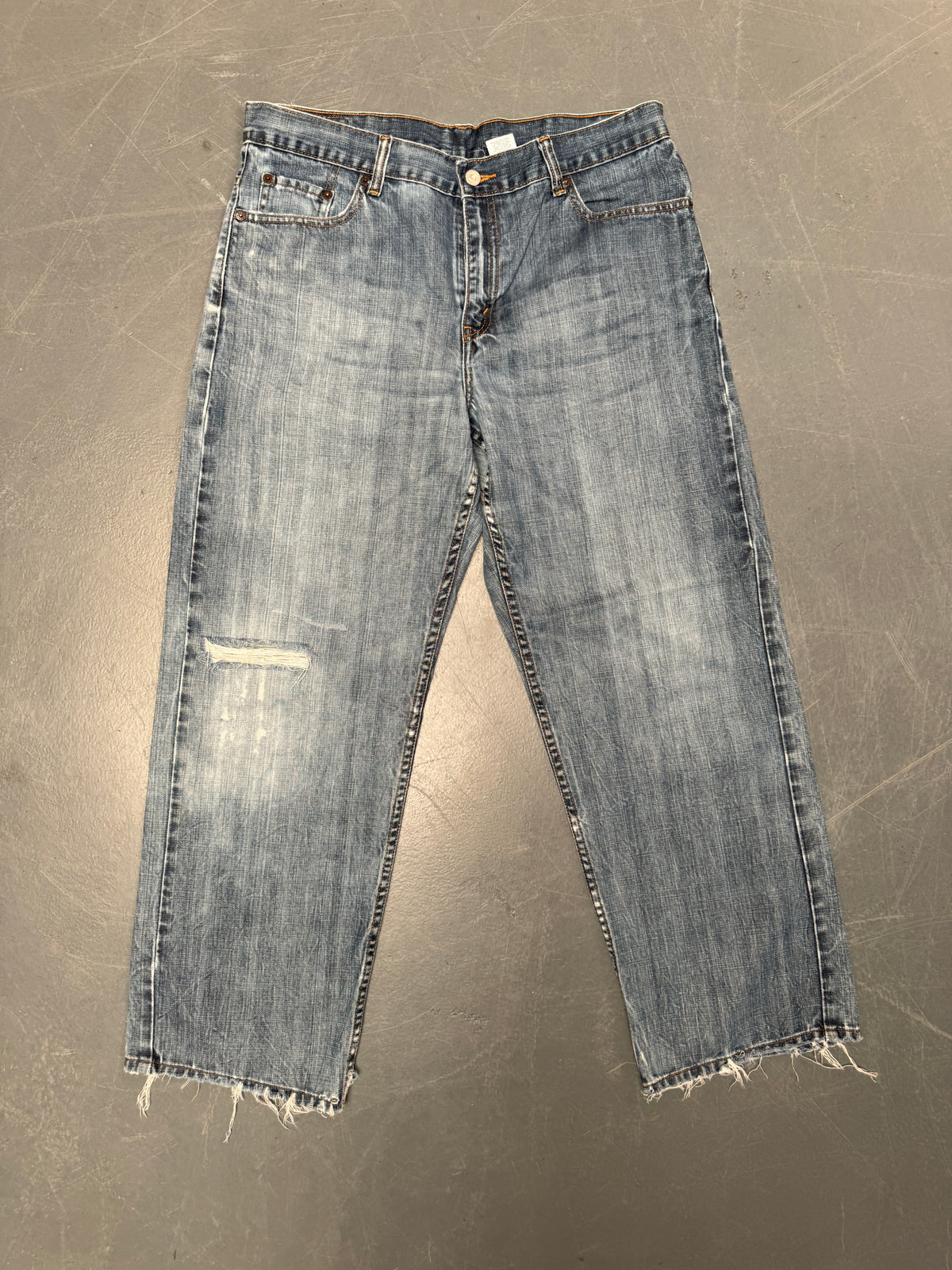 Vintage Ladies Levis High Waisted Denim 90s Made Jean - W 34 L 30 - HW185