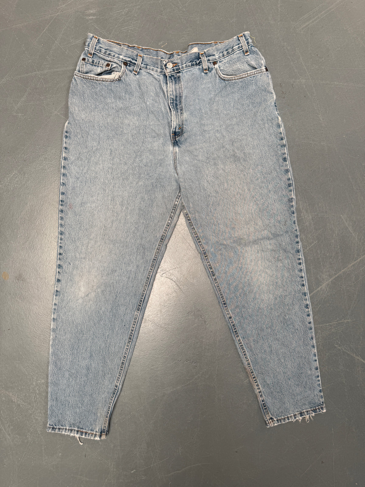 Vintage Ladies Levis High Waisted Denim 90s Made Jean - W 38 L 30 - HW193