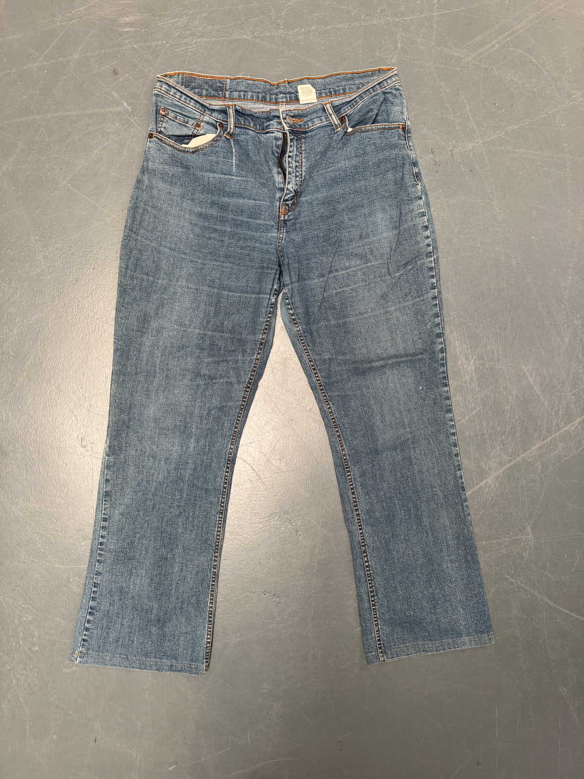 Vintage Ladies Levis High Waisted Denim 90s Made Jean - W 32 L 29 - HW199
