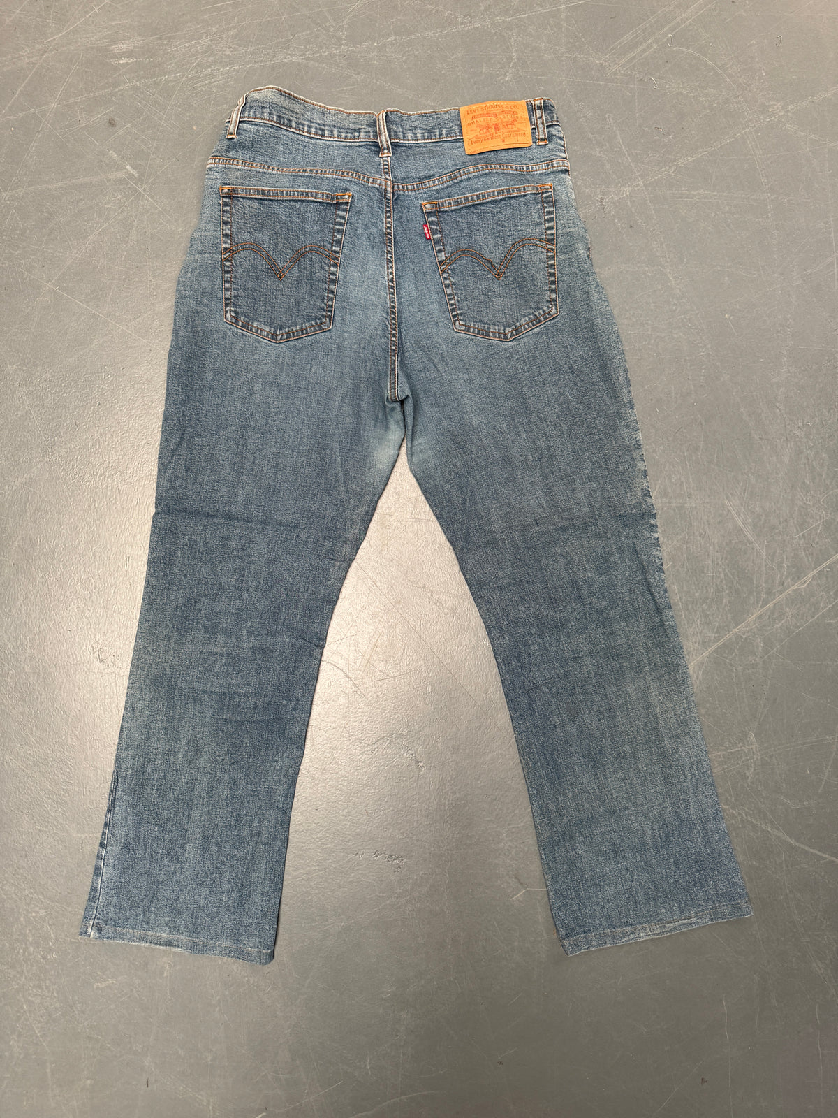 Vintage Ladies Levis High Waisted Denim 90s Made Jean - W 32 L 29 - HW199