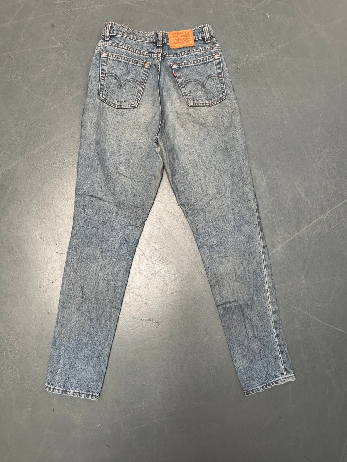 Vintage Ladies Levis High Waisted Denim 90s Made Jean - W 36 L 32 - HW204