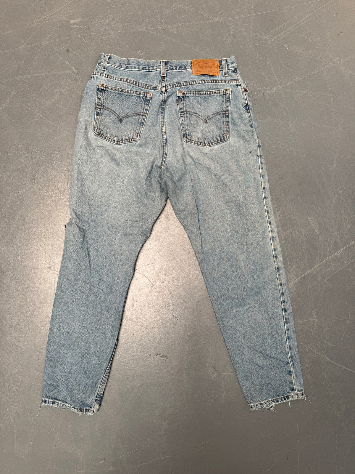 Vintage Ladies Levis High Waisted Denim 90s Made Jean - W 32 L 30 - HW210