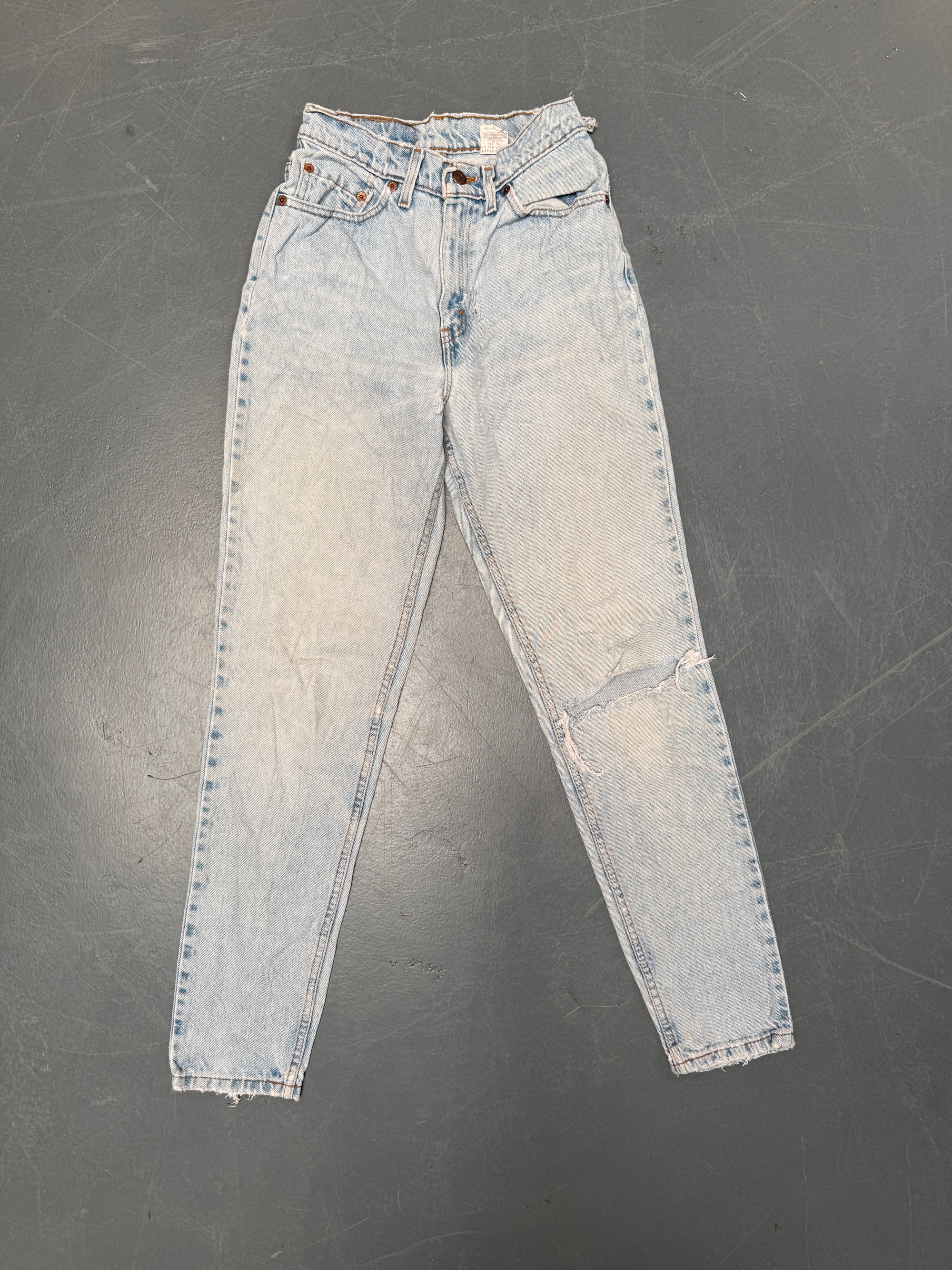 Vintage Ladies Levis High Waisted Denim 90s Made Jean - W 24 L 30 - HW211