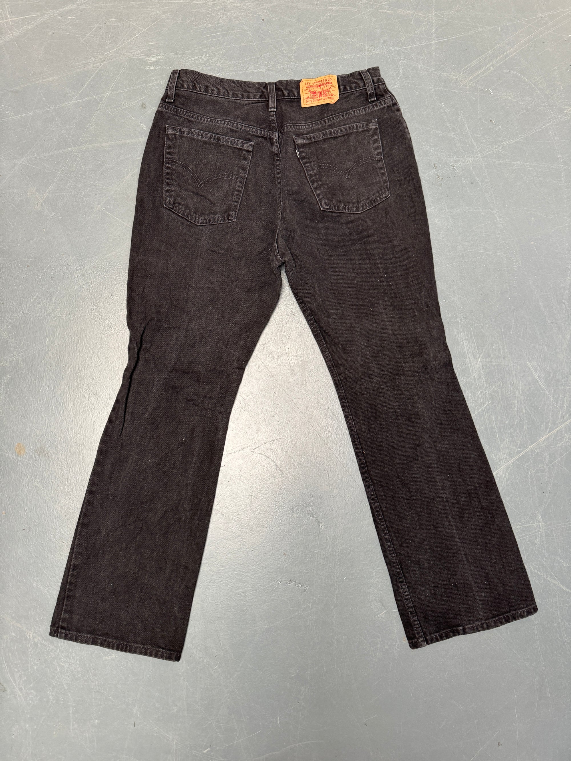 Vintage Ladies Levis High Waisted Denim 90s Made Jean - W 32 L 31 - HW224