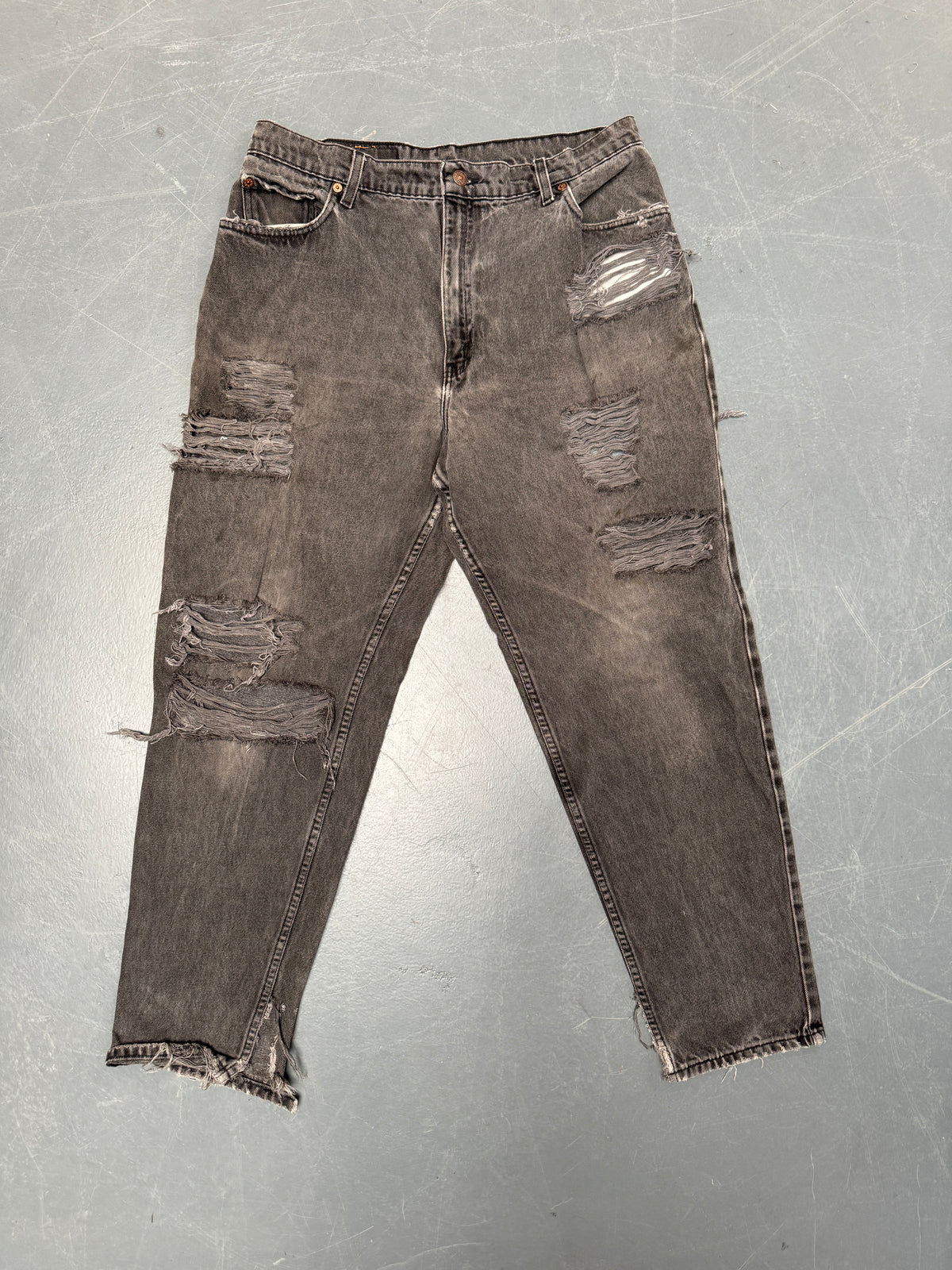 Vintage Ladies Levis High Waisted Denim 90s Made Jean - W 32 L 29 - HW227
