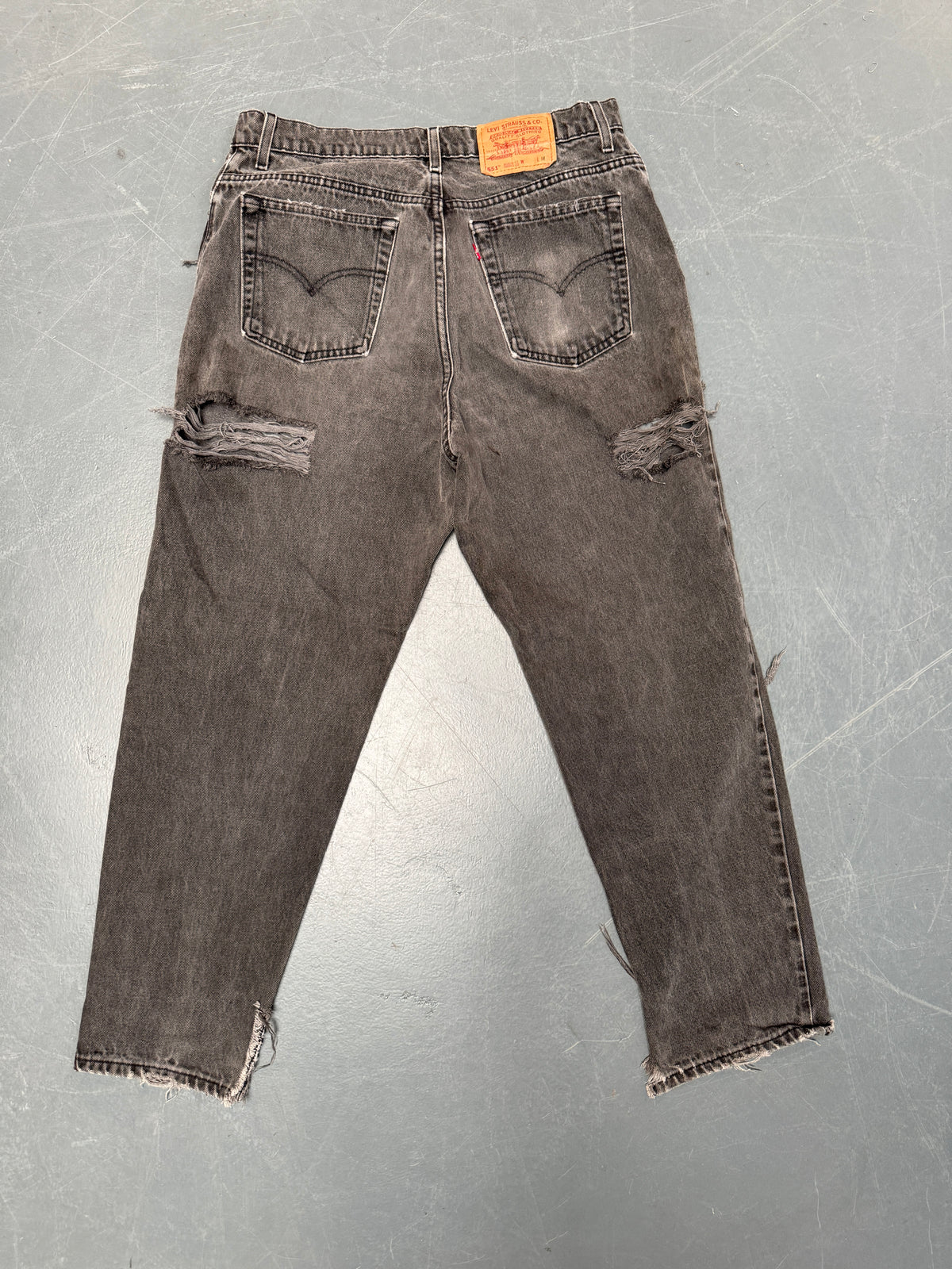Vintage Ladies Levis High Waisted Denim 90s Made Jean - W 32 L 29 - HW227