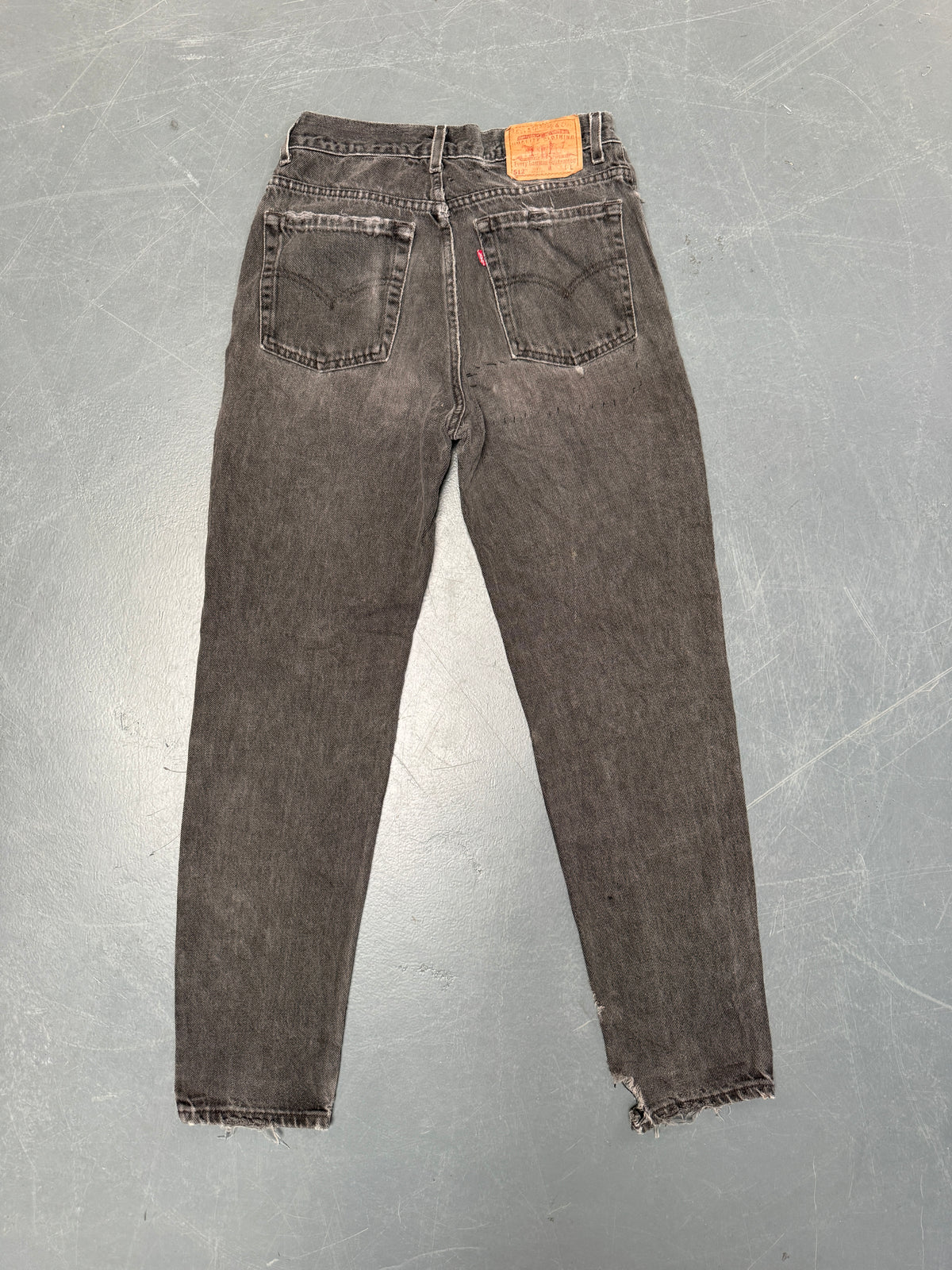 Vintage Ladies Levis High Waisted Denim 90s Made Jean - W 28 L 30 - HW229