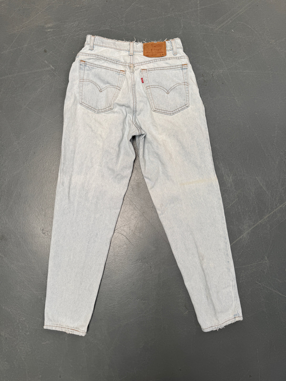 Vintage Ladies Levis High Waisted Denim 90s Made Jean - W 28 L 30 - HW233