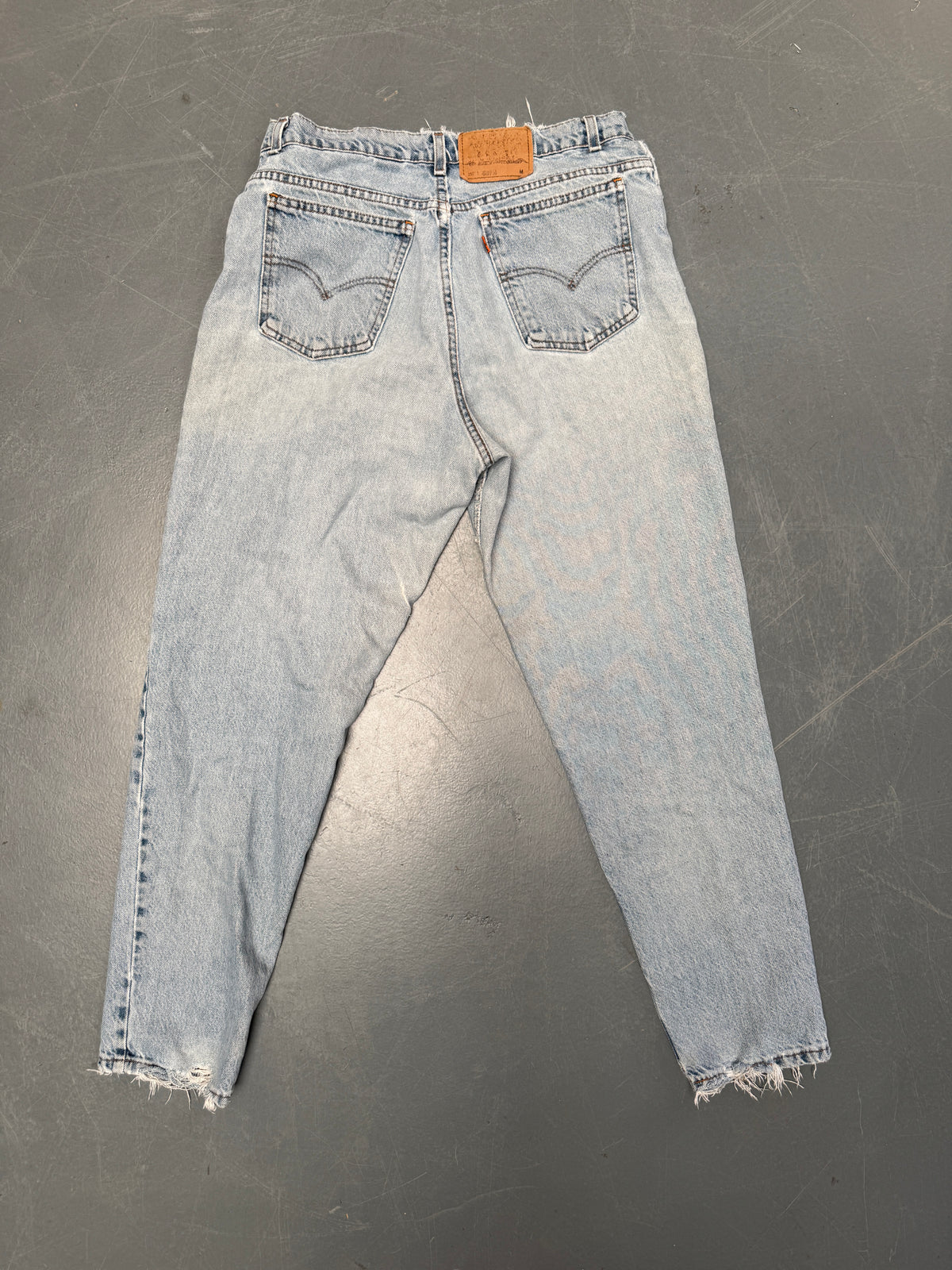 Vintage Ladies Levis High Waisted Denim 90s Made Jean - W 32 L 30 - HW237