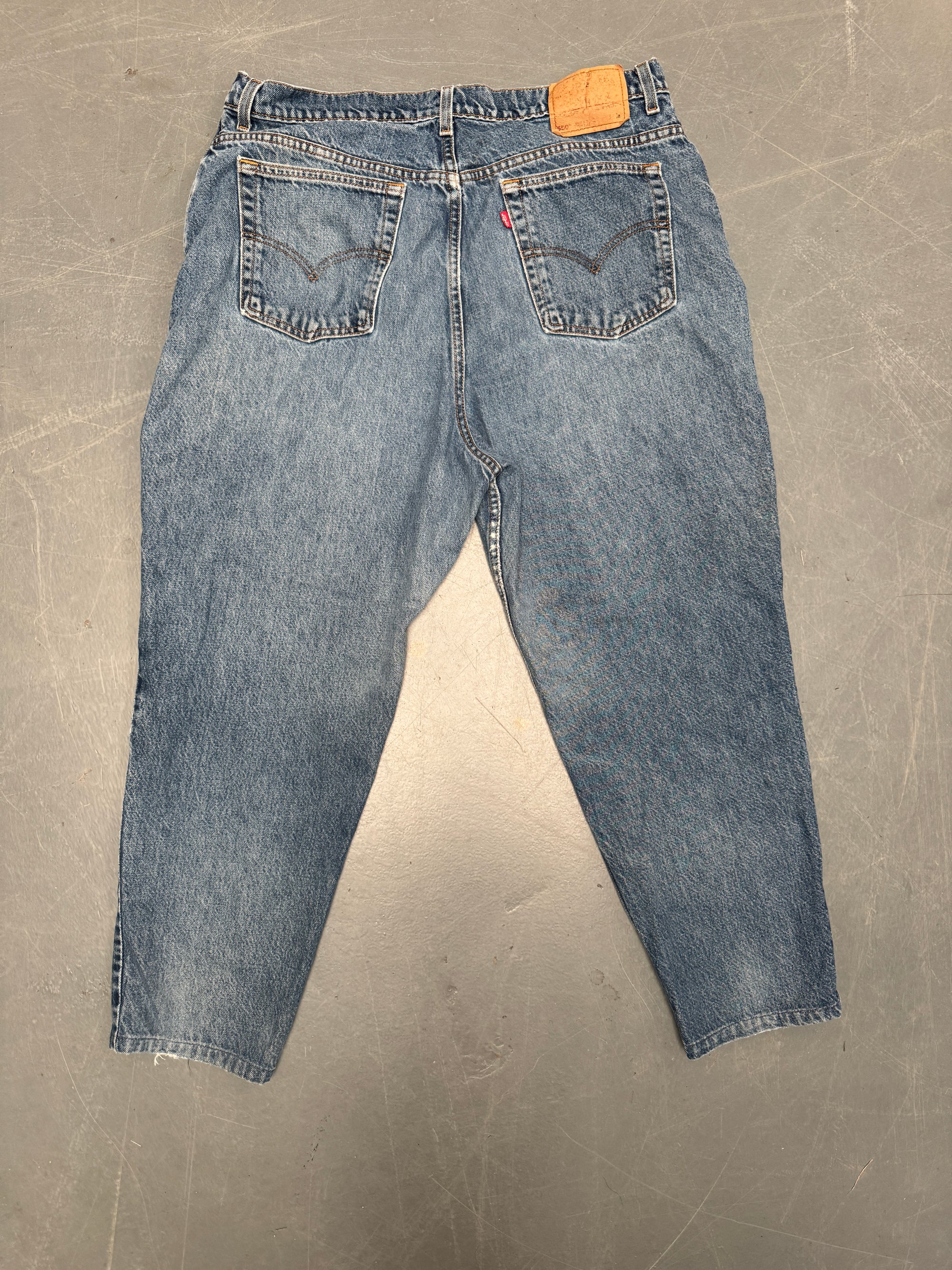 Vintage Ladies Levis High Waisted Denim 90s Made Jean - W 36 L 27 - HW250