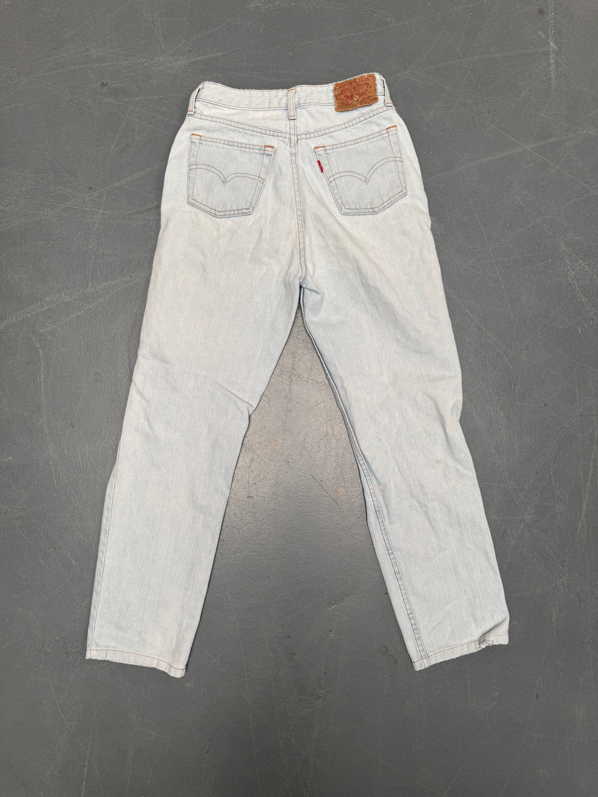 Vintage Ladies Levis High Waisted Denim 90s Made Jean - W 26 L 28 - HW256