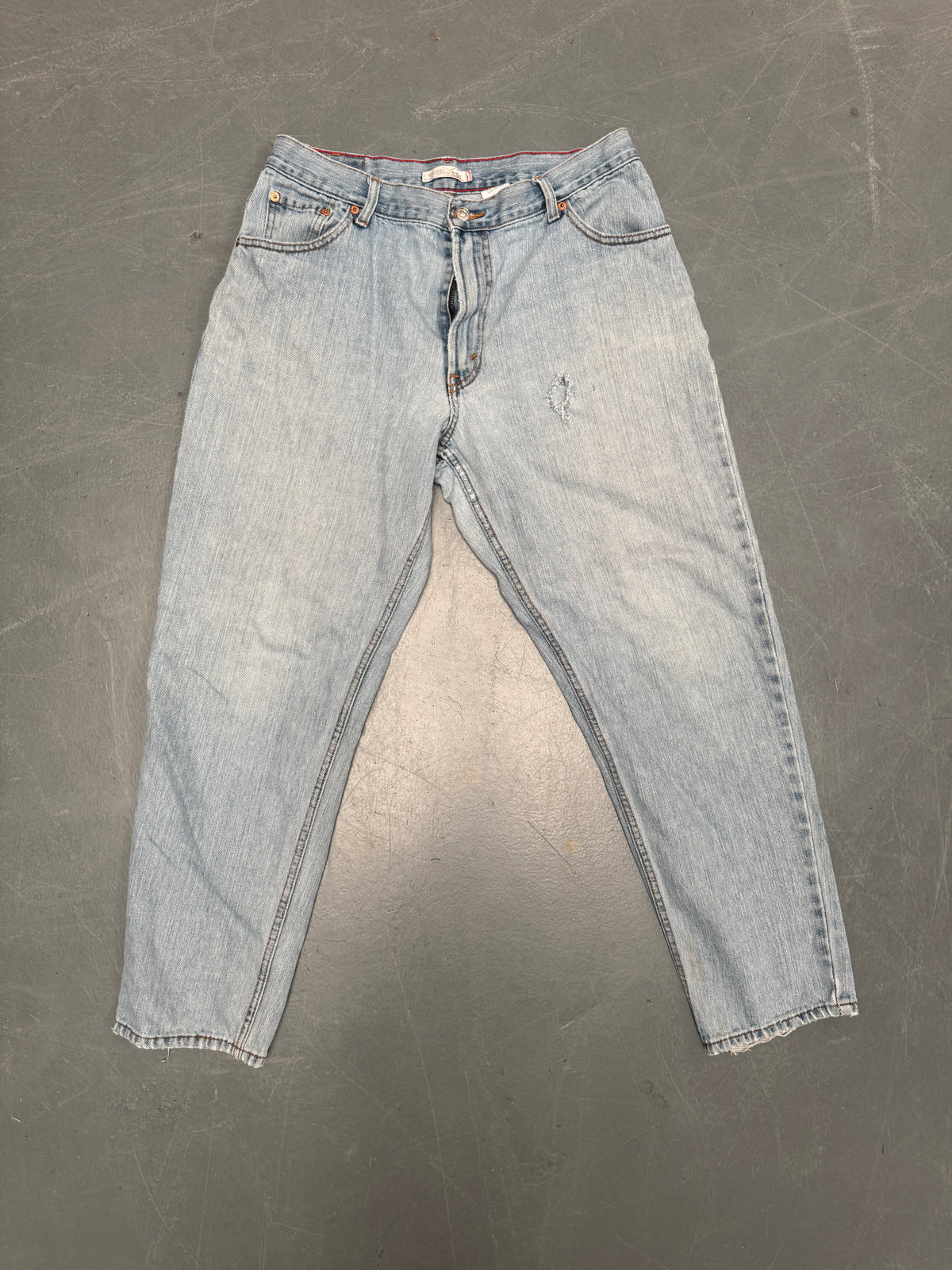 Vintage Ladies Levis High Waisted Denim 90s Made Jean - W 32 L 29 - HW260