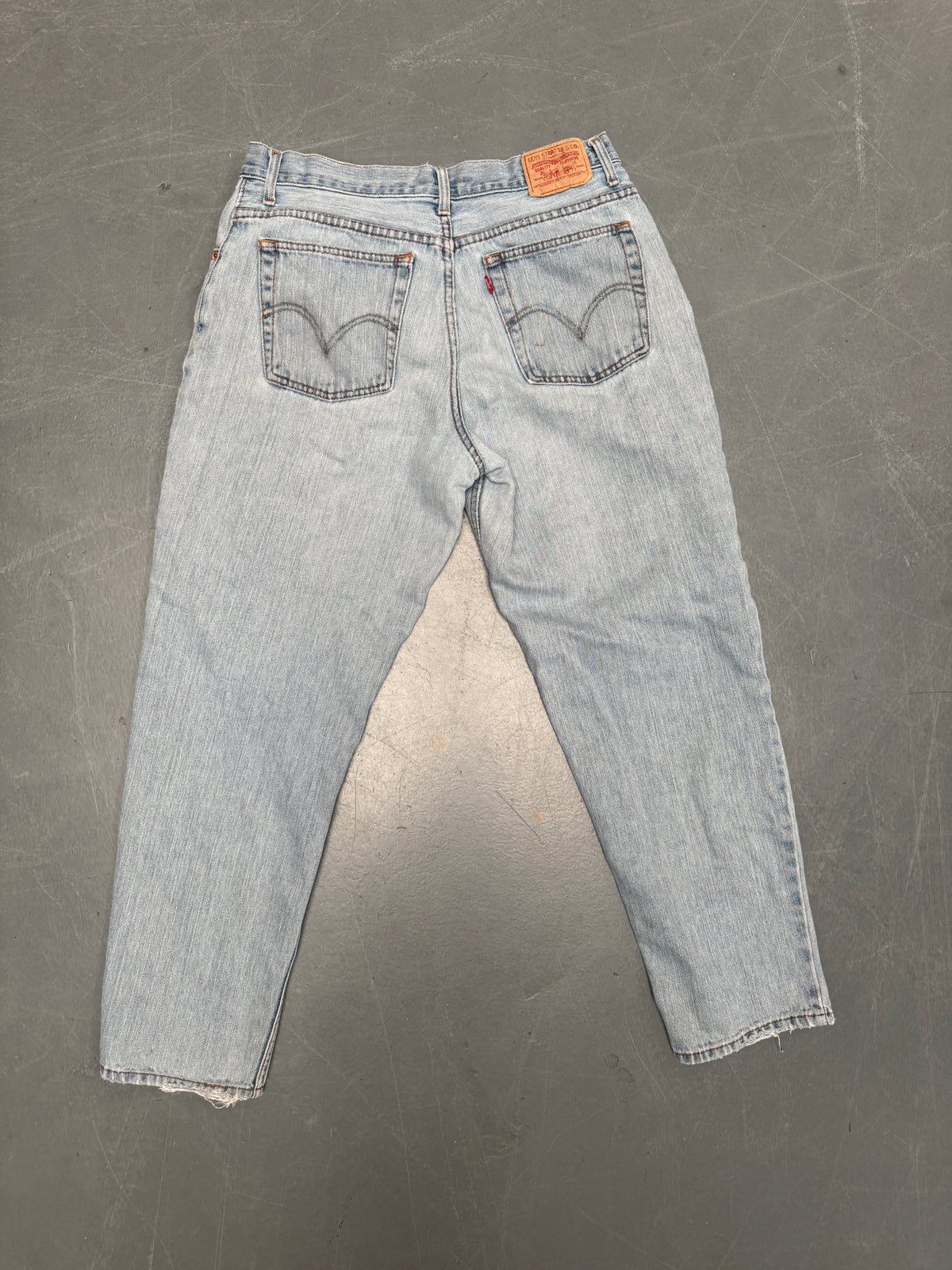 Vintage Ladies Levis High Waisted Denim 90s Made Jean - W 32 L 29 - HW260