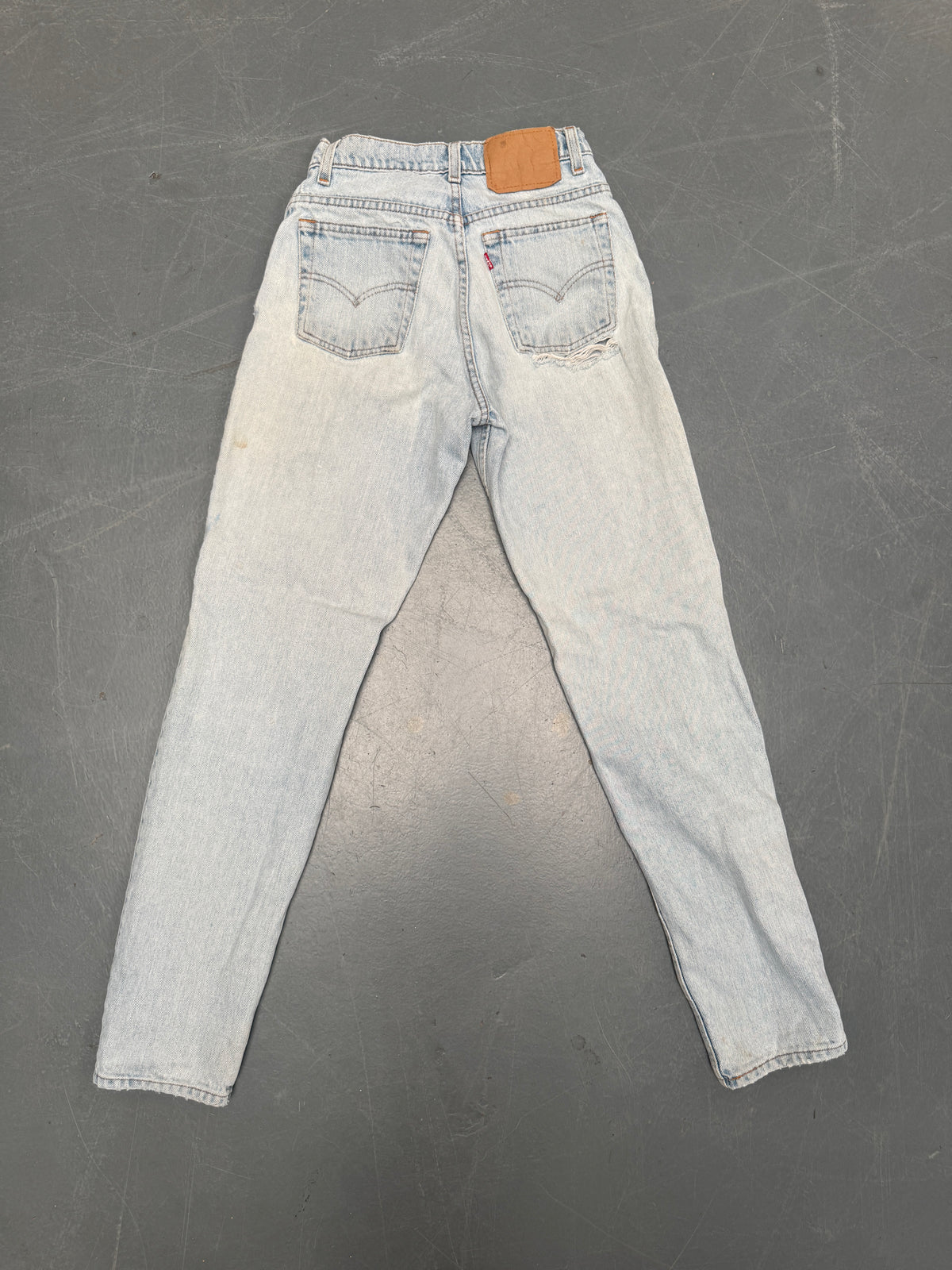Vintage Ladies Levis High Waisted Denim 90s Made Jean - W 24 L 32 - HW264