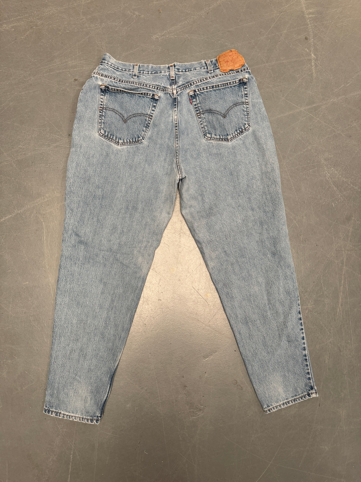 Vintage Ladies Levis High Waisted Denim 90s Made Jean - W 36 L 31 - HW269