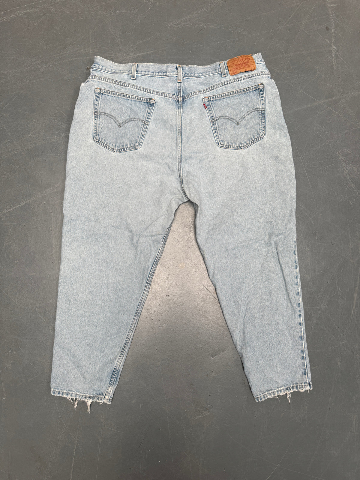 Vintage Ladies Levis High Waisted Denim 90s Made Jean - W 42 L 27 - HW272