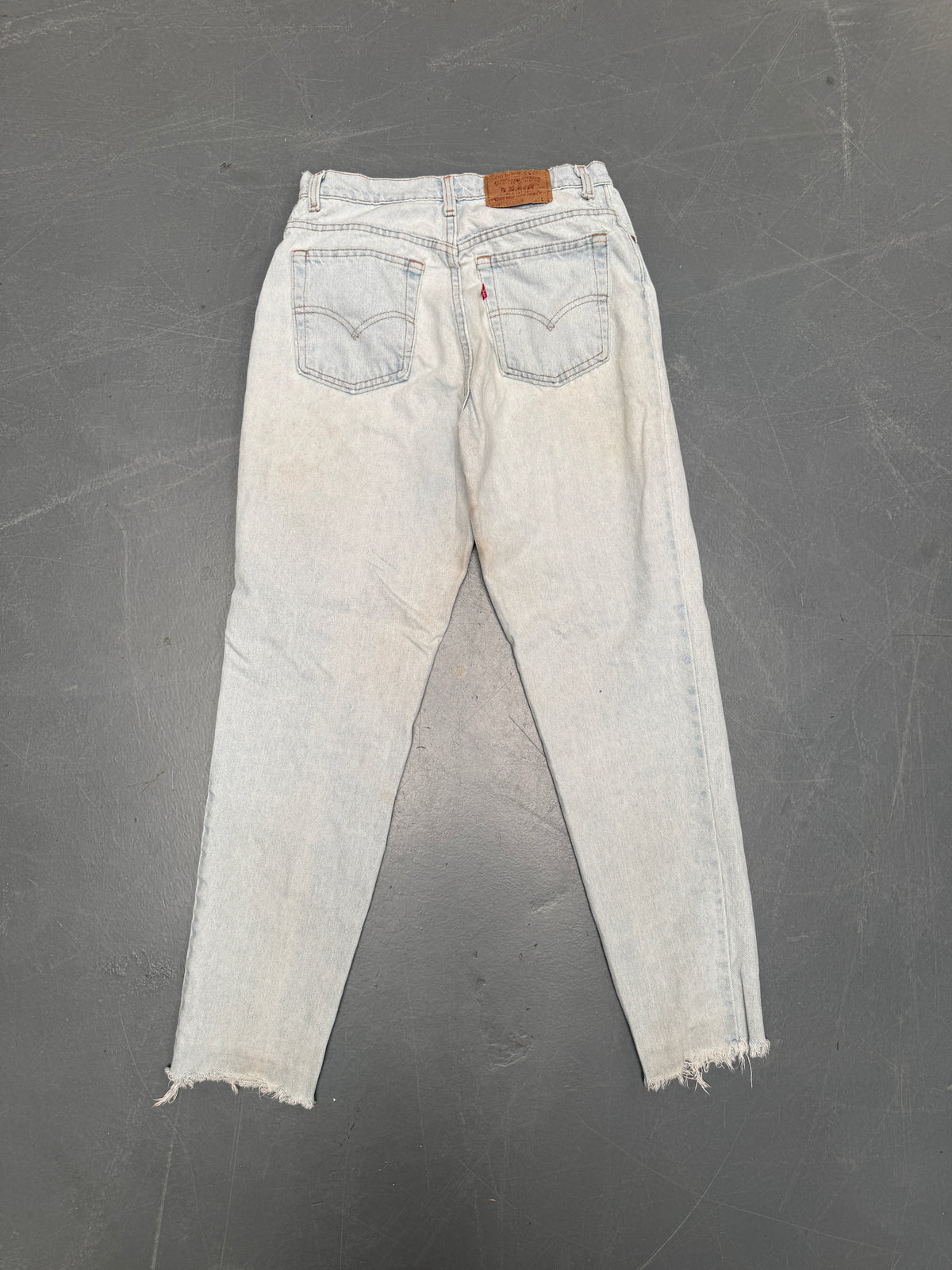 Vintage Ladies Levis High Waisted Denim 90s Made Jean - W 30 L 31 - HW274