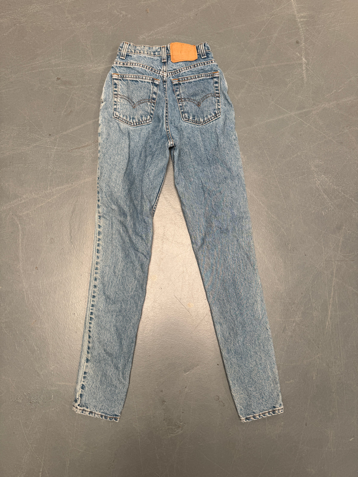 Vintage Ladies Levis High Waisted Denim 90s Made Jean - W 22 L 34 - HW285