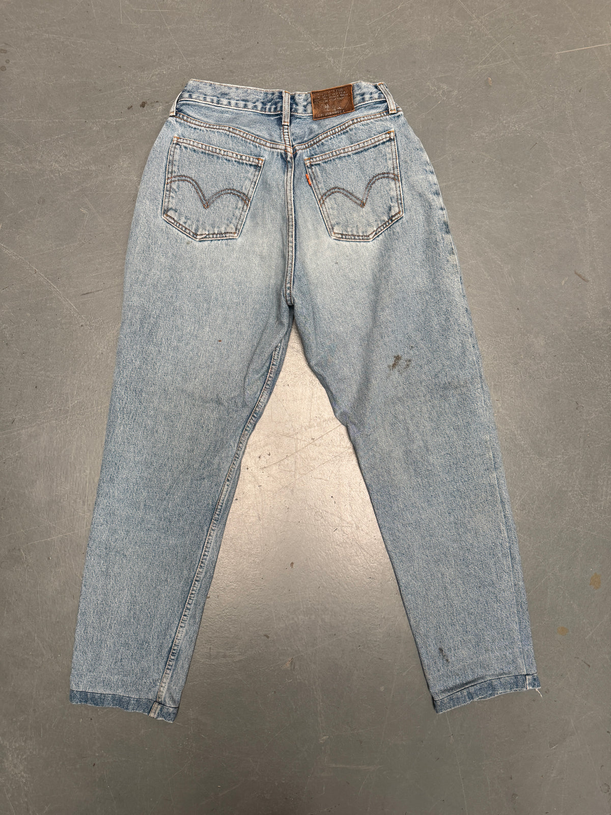 Vintage Ladies Levis High Waisted Denim 90s Made Jean - W 28 L 30 - HW308
