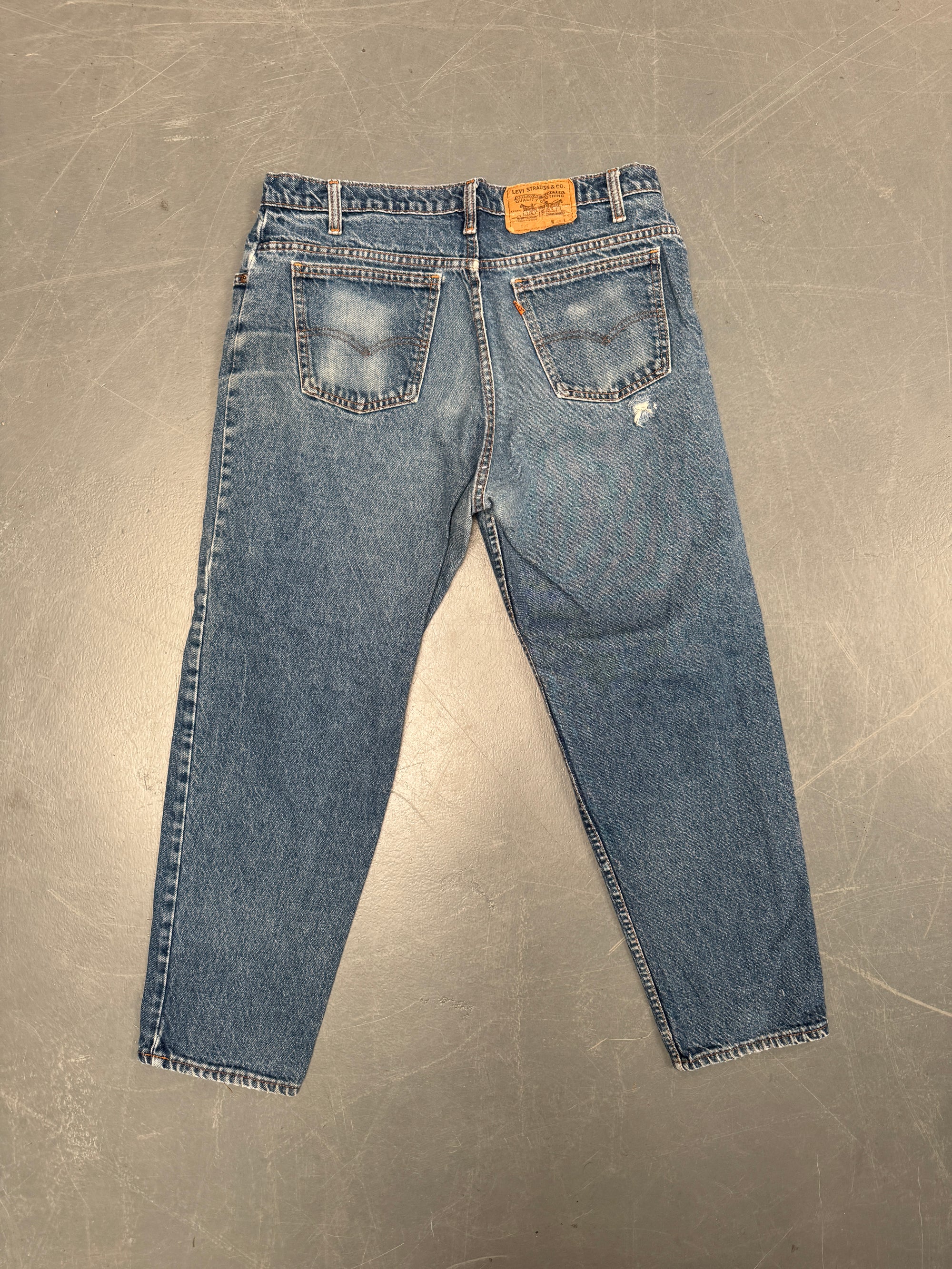 Levis Orange Tab Regular Fit Jean 90s - W 35 L 28 - O12