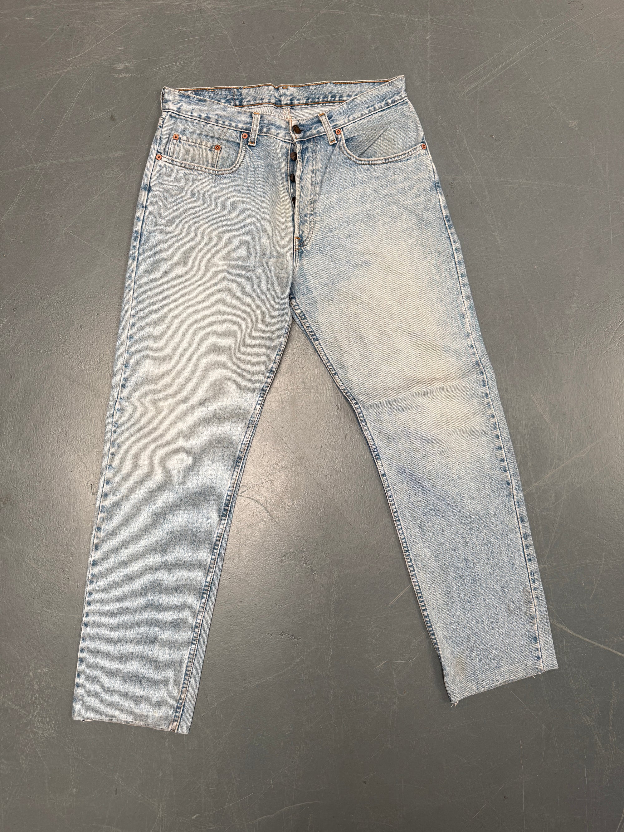 Levis Orange Tab Regular Fit Jean 90s - W 34 L 32 - O40