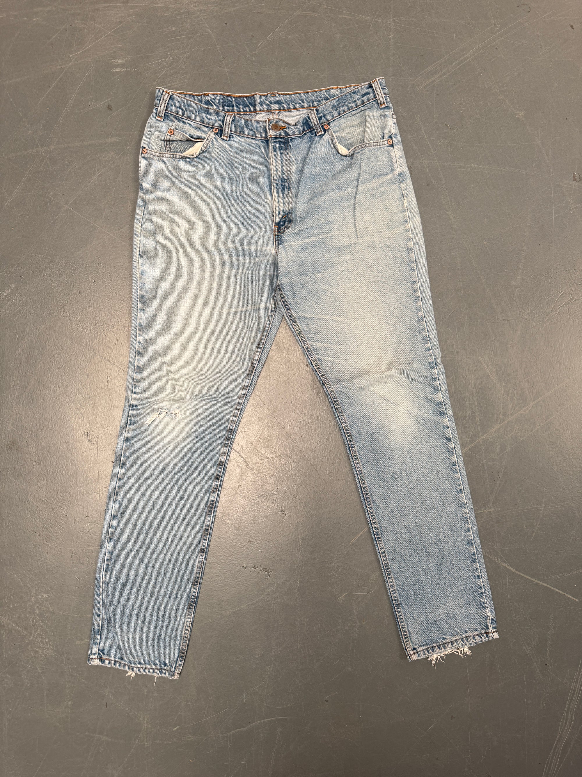 Levis Orange Tab Regular Fit Jean 90s - W 36 L 33 - O58