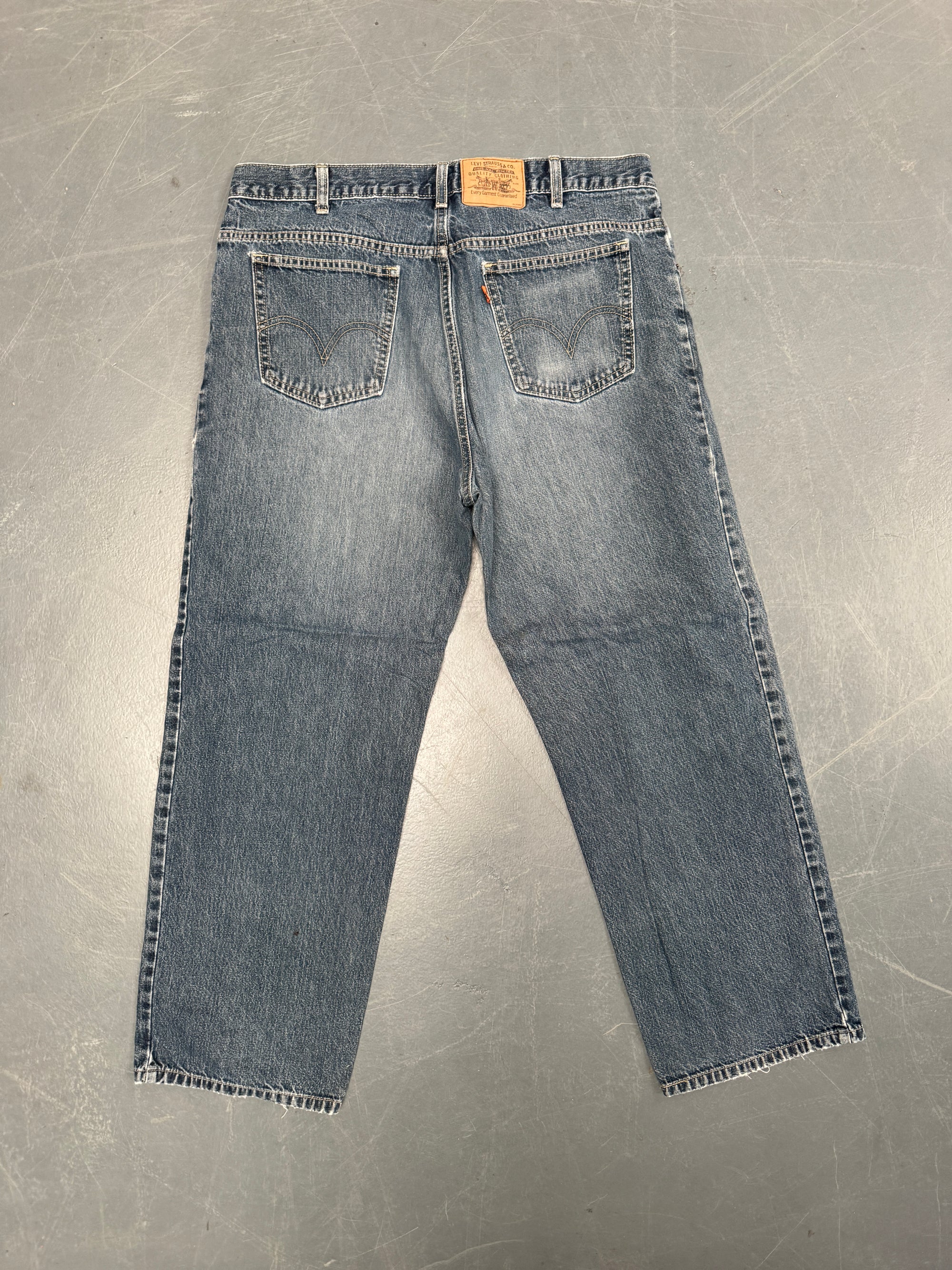 Levis Orange Tab Regular Fit Jean 90s - W 36 L 28 - O59
