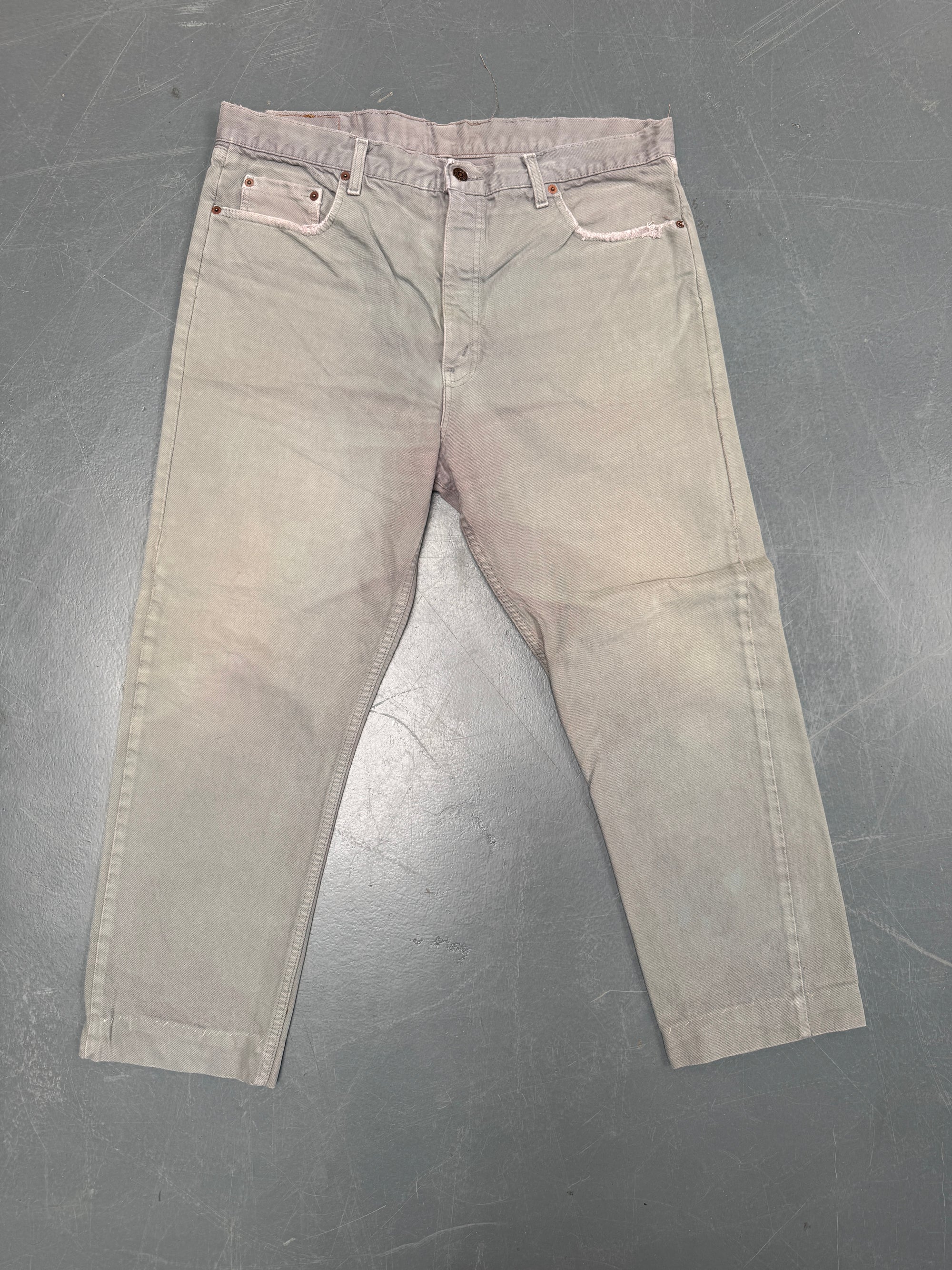 Levis Orange Tab Regular Fit Jean 90s - W 37 L 27 - O65