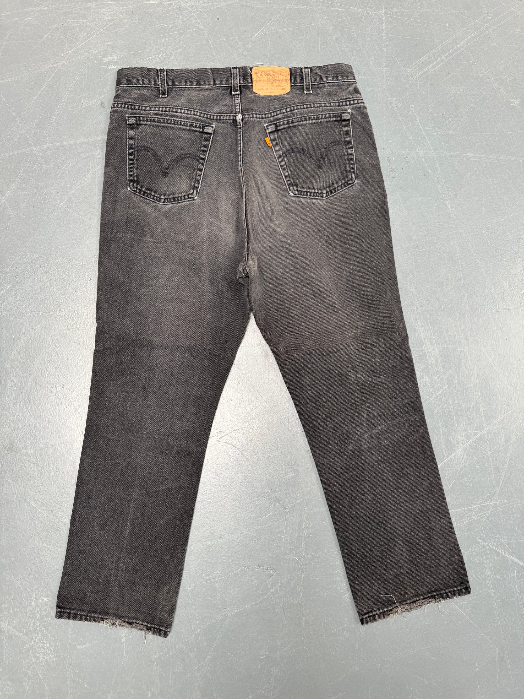 Levis Orange Tab Regular Fit Jean 90s - W 35 L 29 - O72