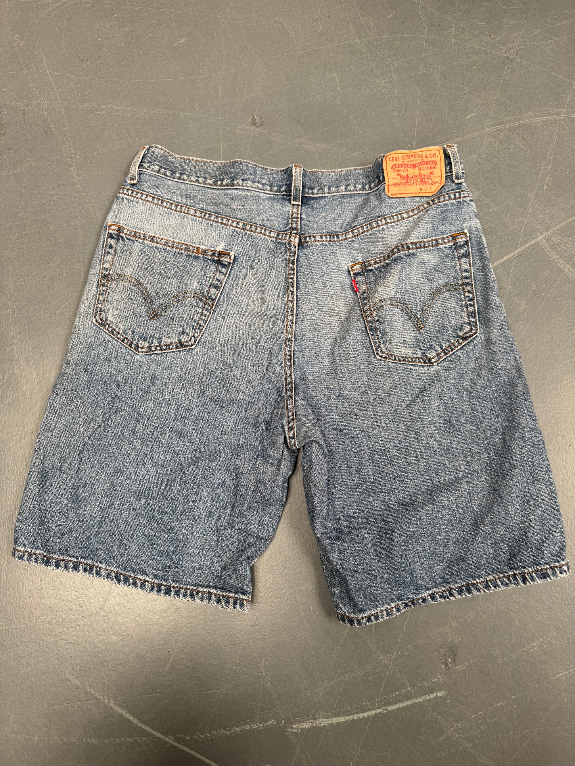 Vintage Ladies Levis Cut Off Denim Shorts - 90s Made - W 36 - SH10