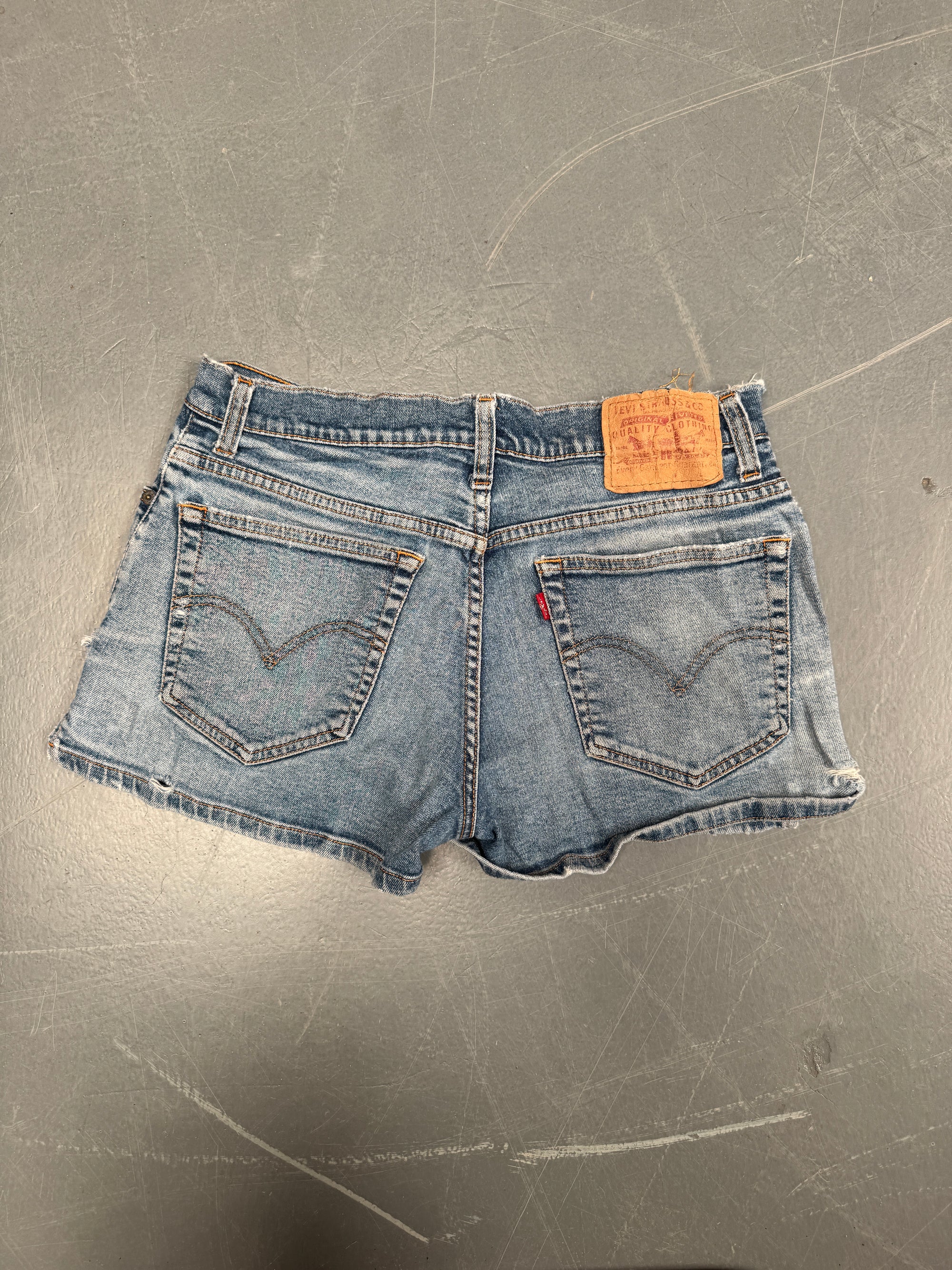 Vintage Ladies Levis Cut Off Denim Shorts - 90s Made - W 30 - SH12