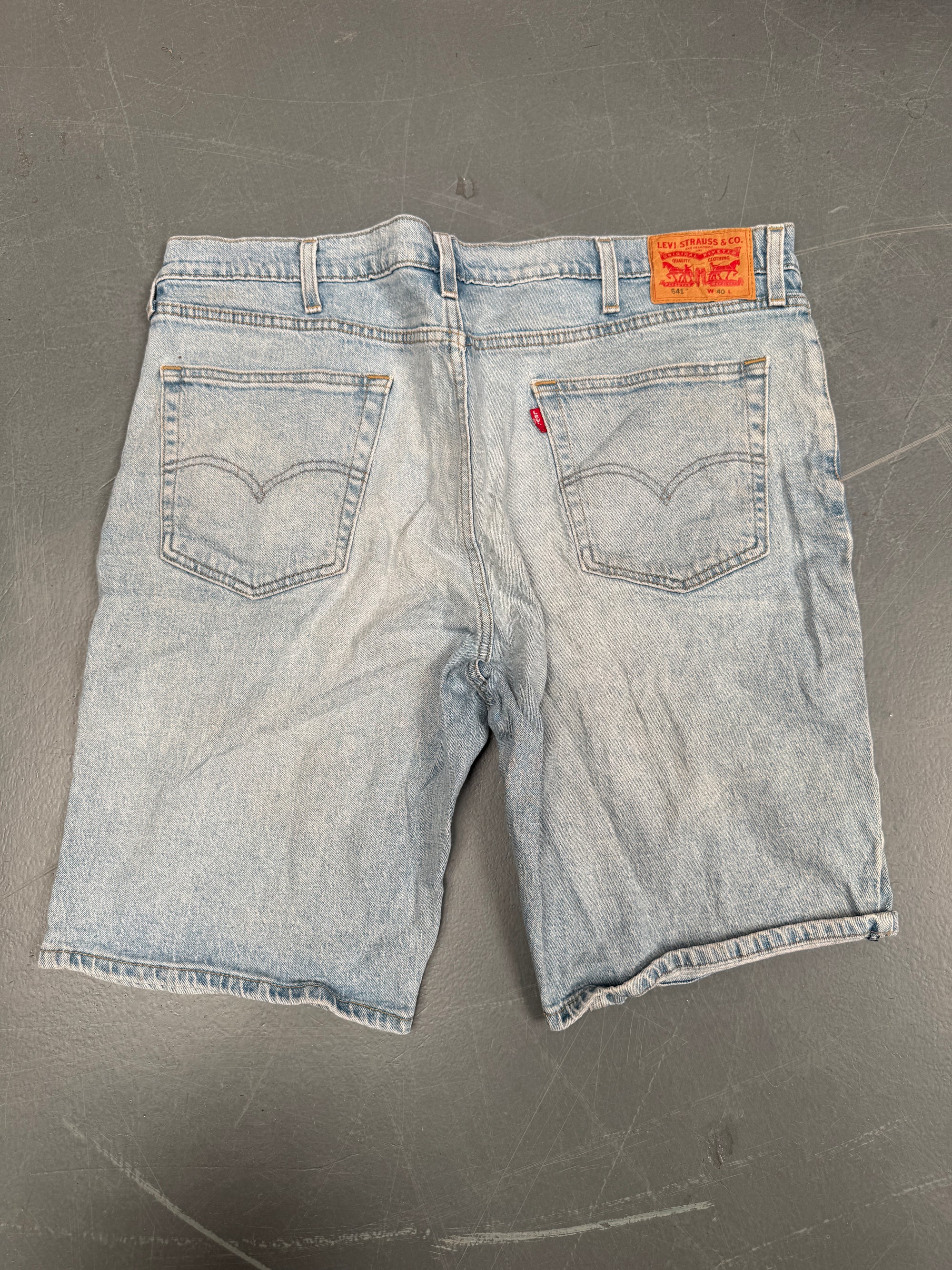 Vintage Ladies Levis Cut Off Denim Shorts - 90s Made - W 40 - SH25