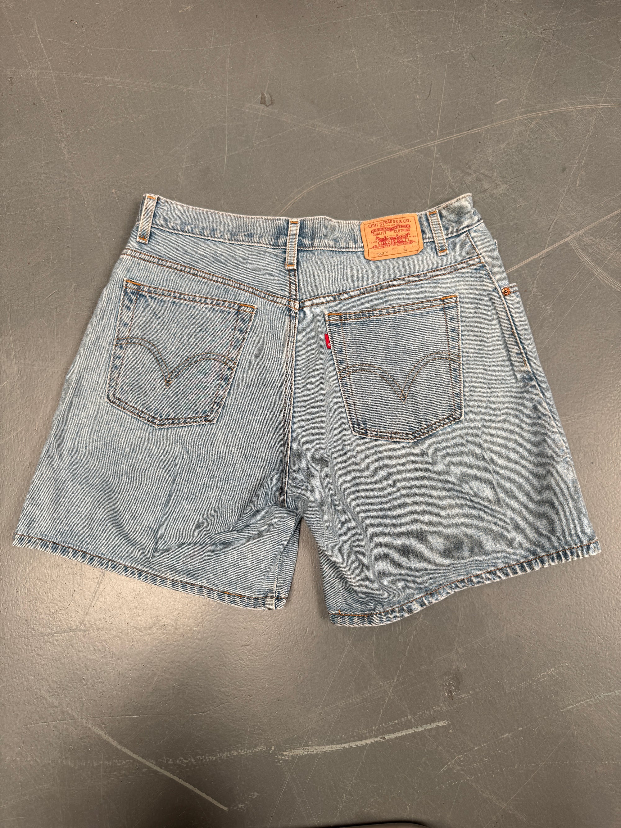 Vintage Ladies Levis Cut Off Denim Shorts - 90s Made - W 32 - SH32
